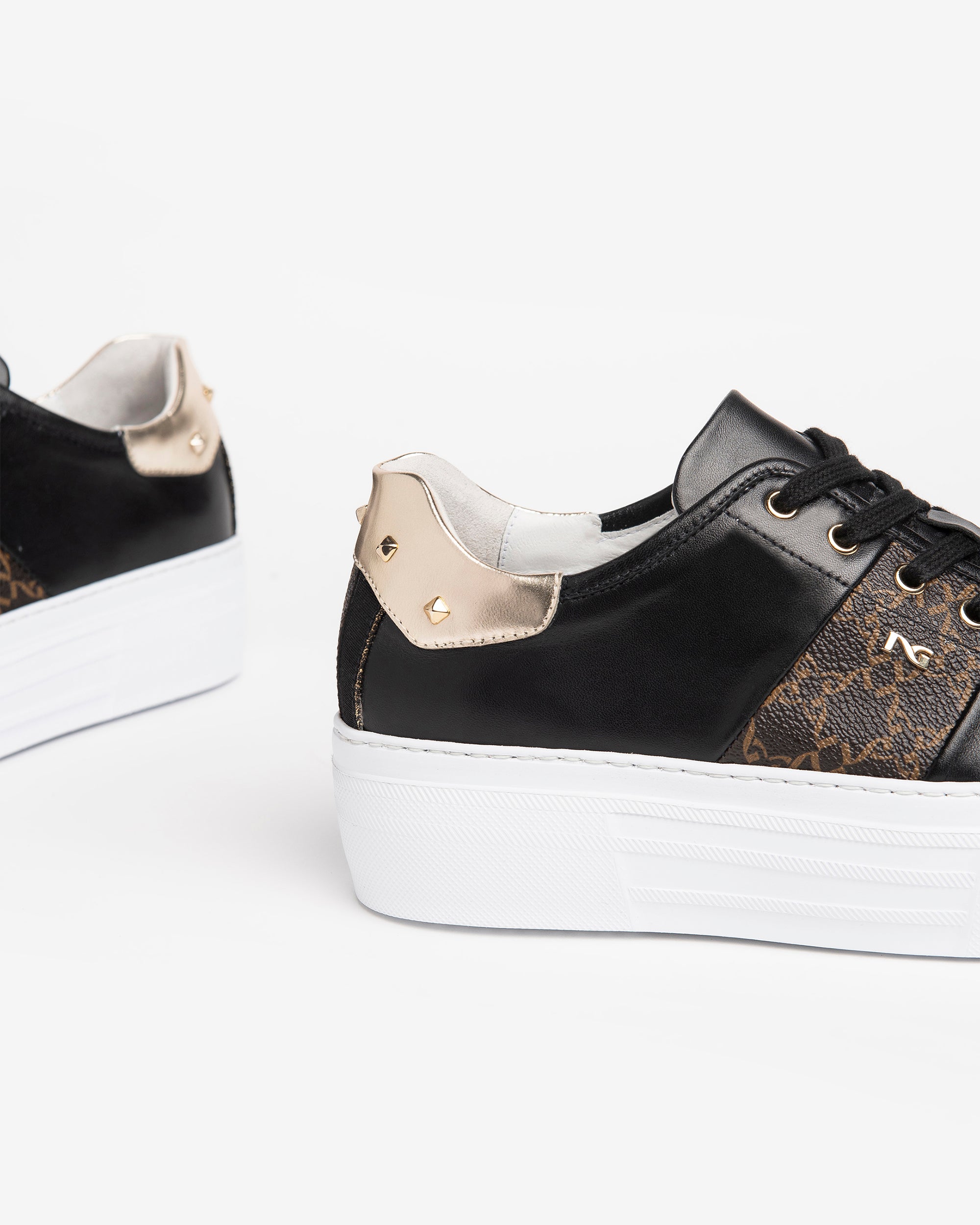 Nero Giardini Sneakers baskets cuir femme