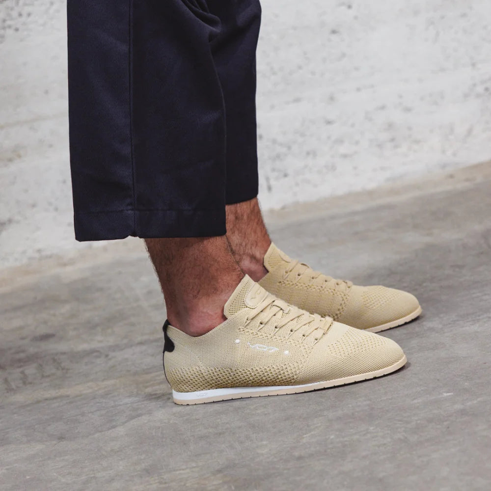 VO7 Yacht Knit Beige baskets homme beige maille respirante
