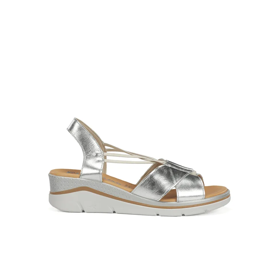 Fluchos Fire F2429 sandales femme argent compensées