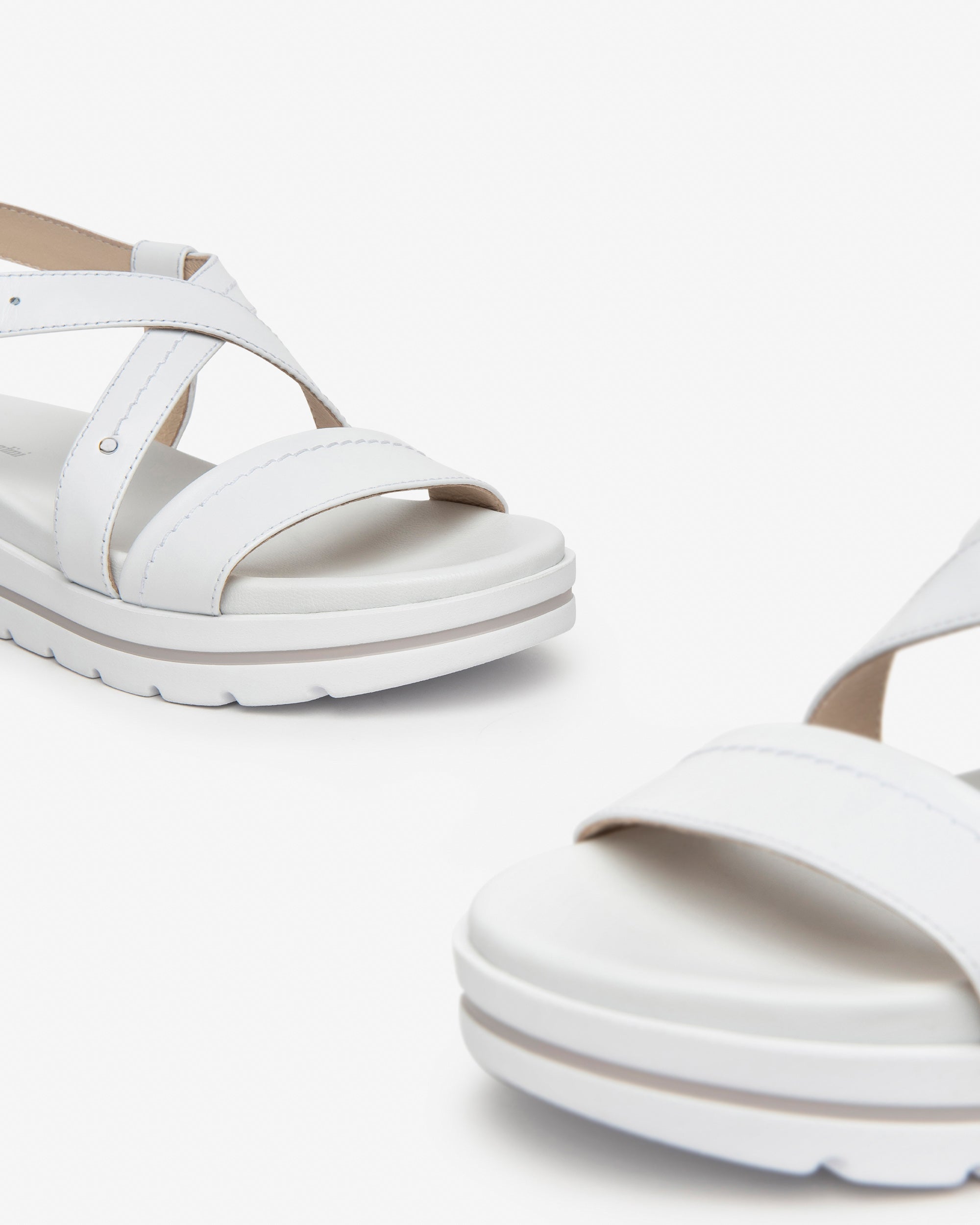 Nero Giardini Sandals sandales cuir femme été pointure 38