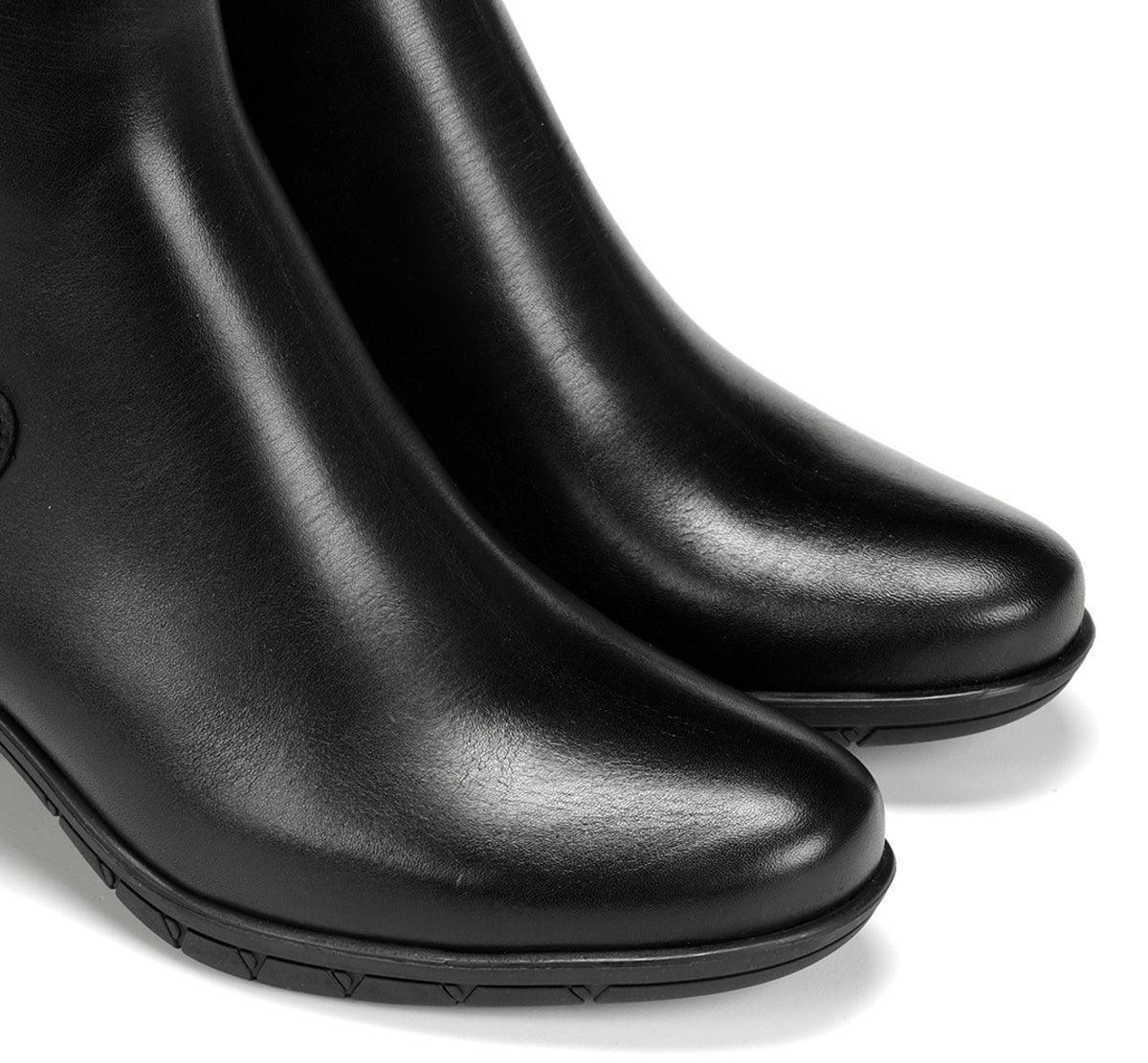 Fluchos Nydia F1798 bottine noire femme cuir
