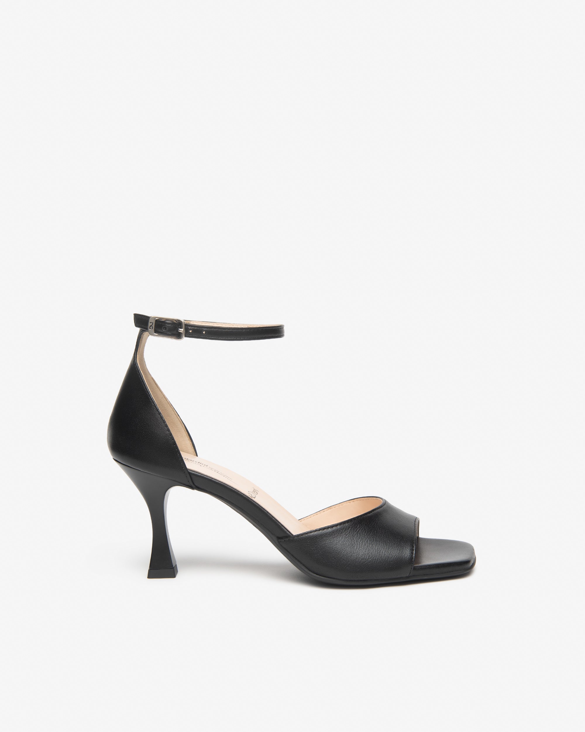 Nero Giardini Sandals sandales cuir femme premium