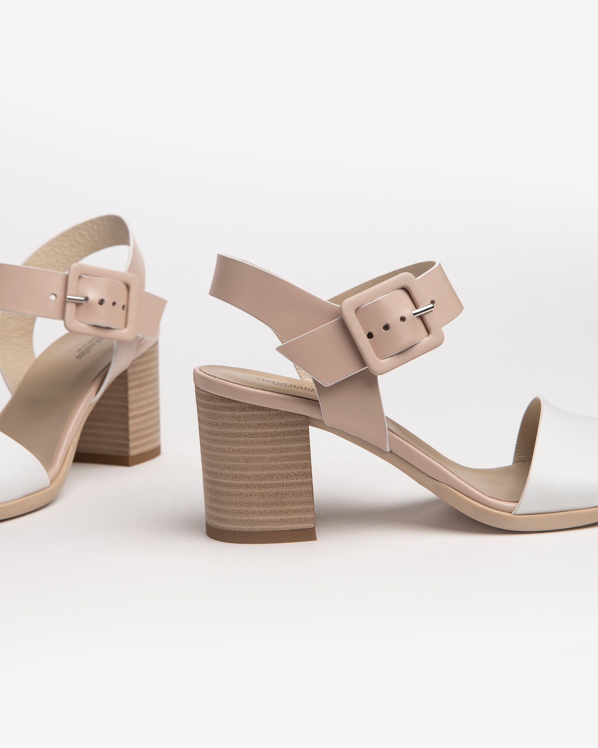 Nero Giardini Sandals sandales cuir femme 38 été