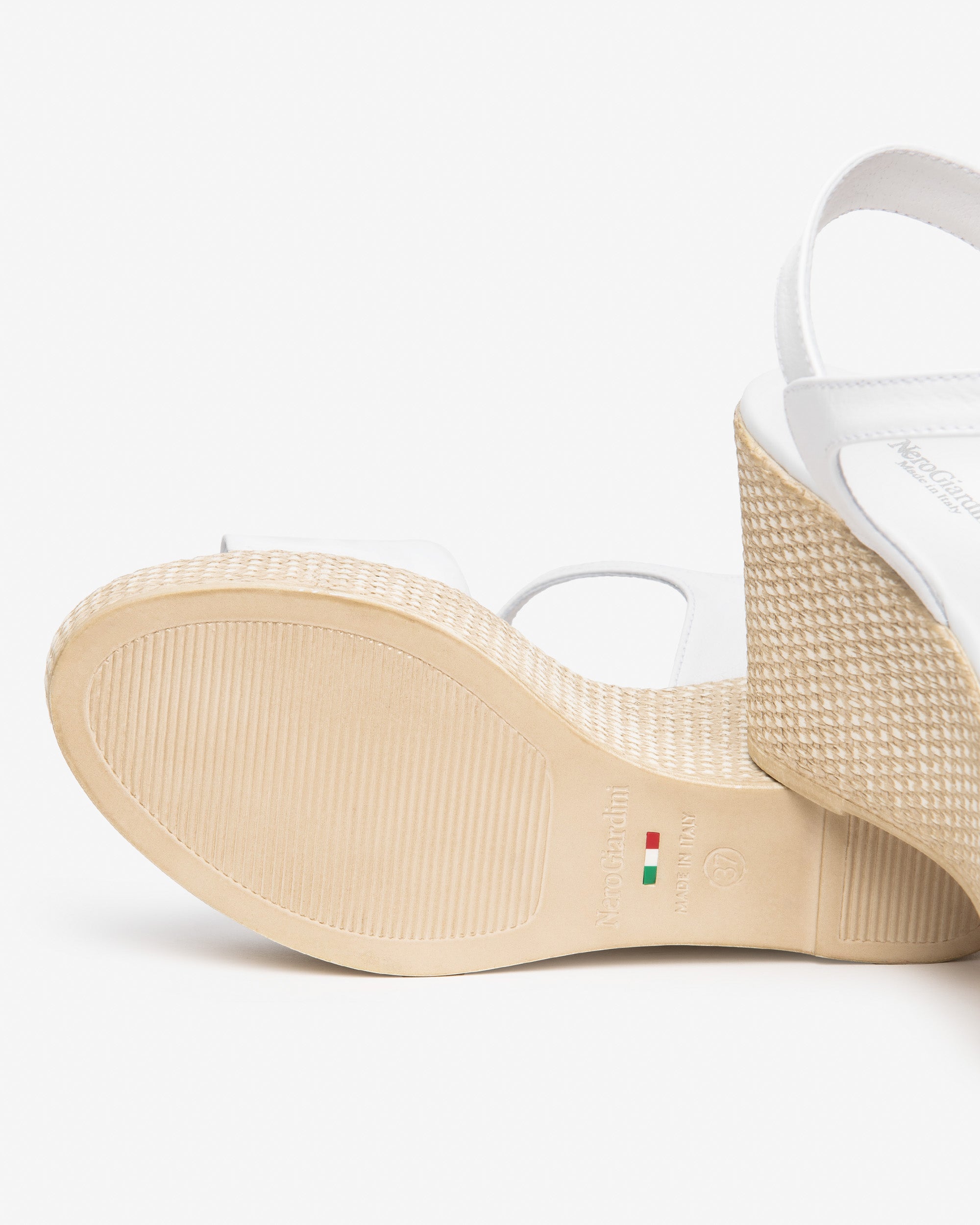 Nero Giardini Sandals sandales cuir femme pointure 38