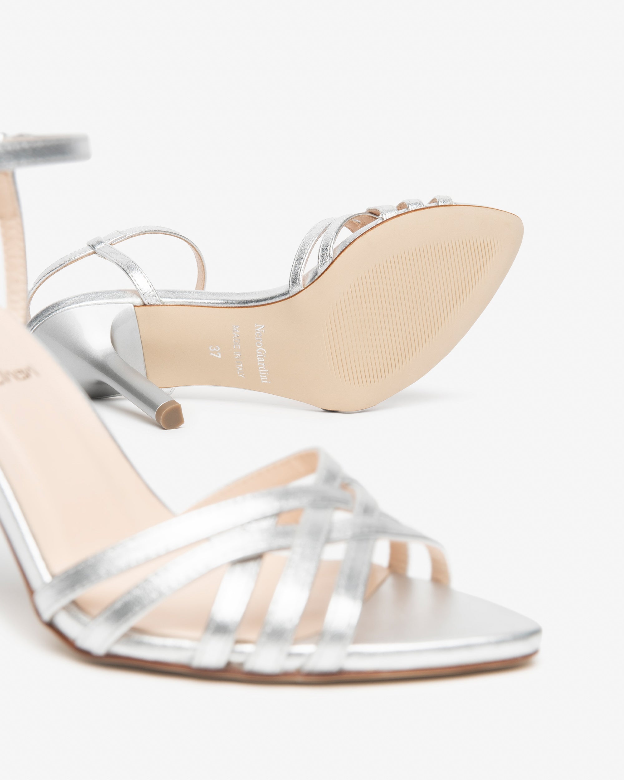 Nero Giardini Sandals sandales femme cuir pointure 38