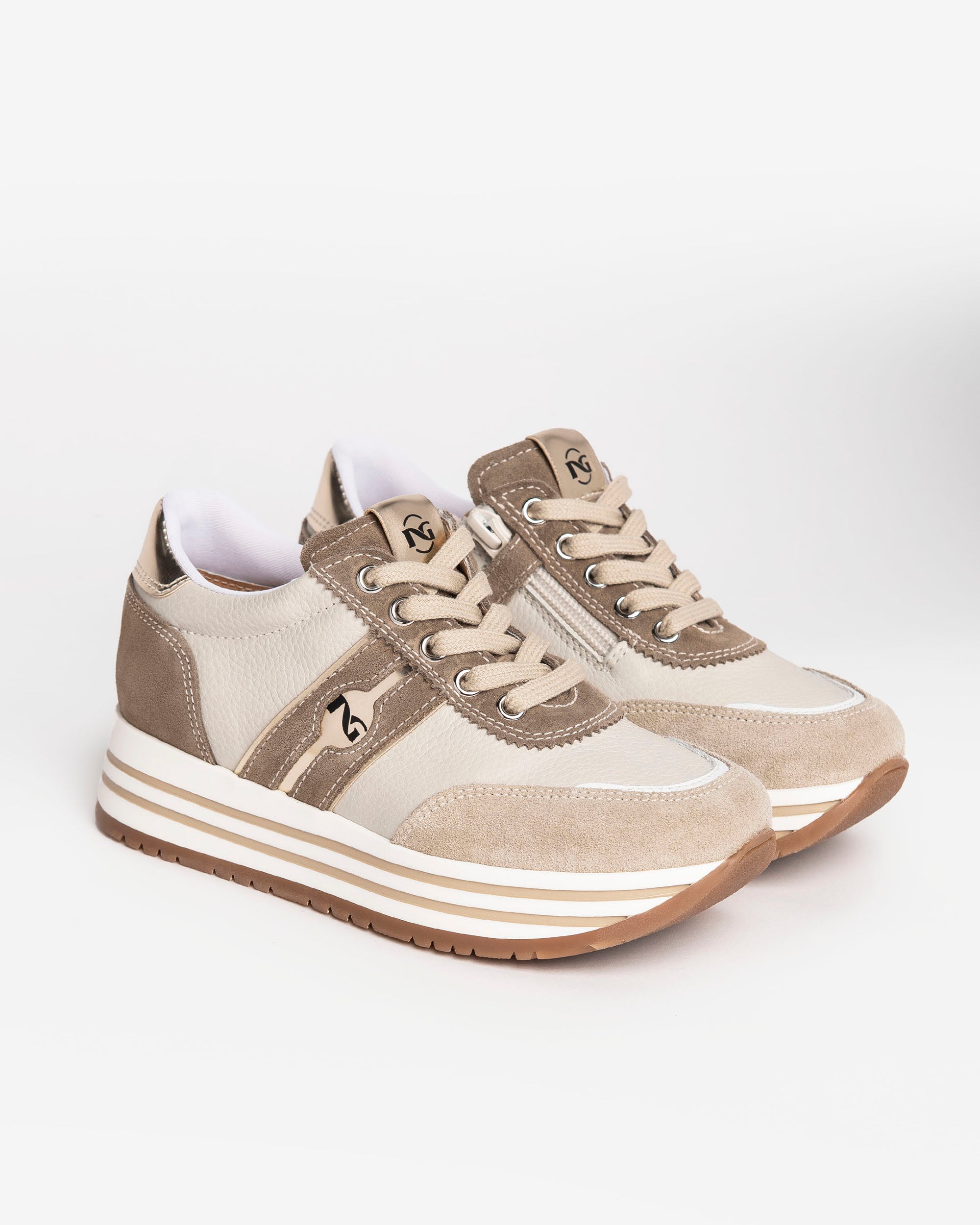 Nero Giardini Sneakers baskets cuir daim fille 34