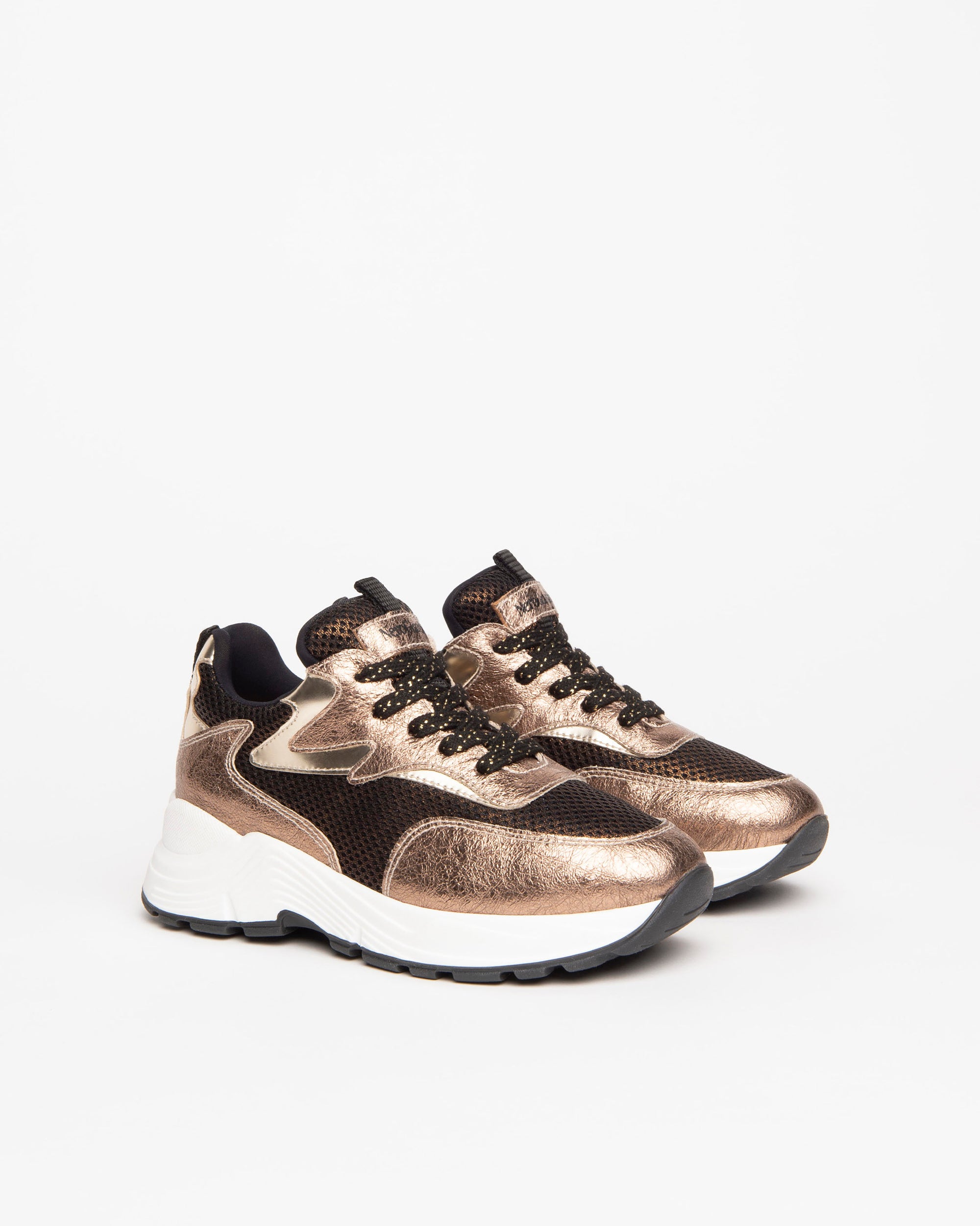 Nero Giardini Sneakers baskets cuir ado vernis