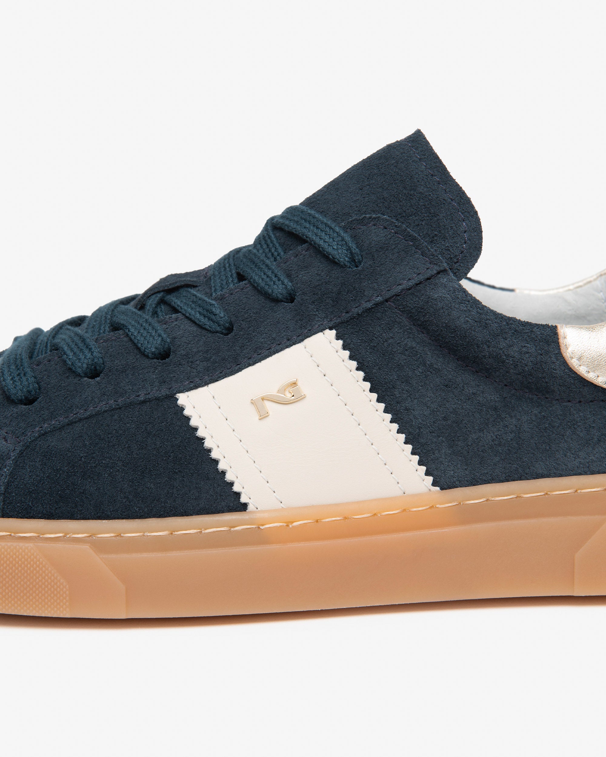 Nero Giardini Sneakers baskets daim cuir femme lacets