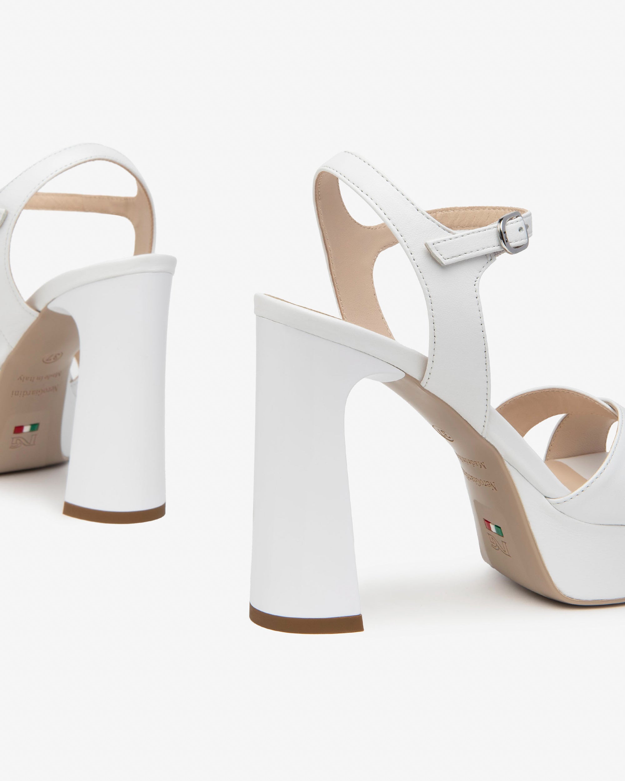 Nero Giardini Sandals sandales cuir femme été