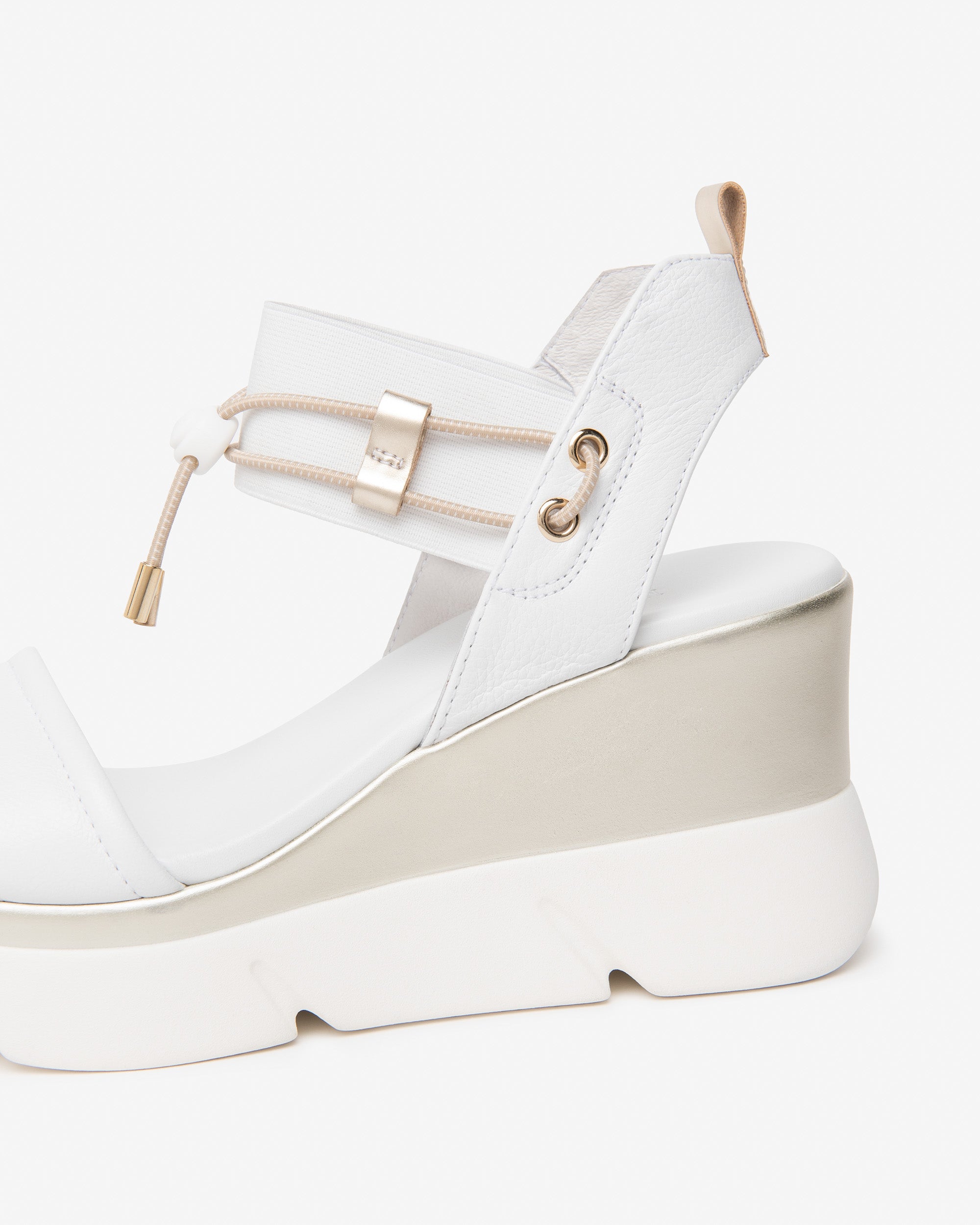 Nero Giardini Sandals sandales femme cuir tissu pointure 35