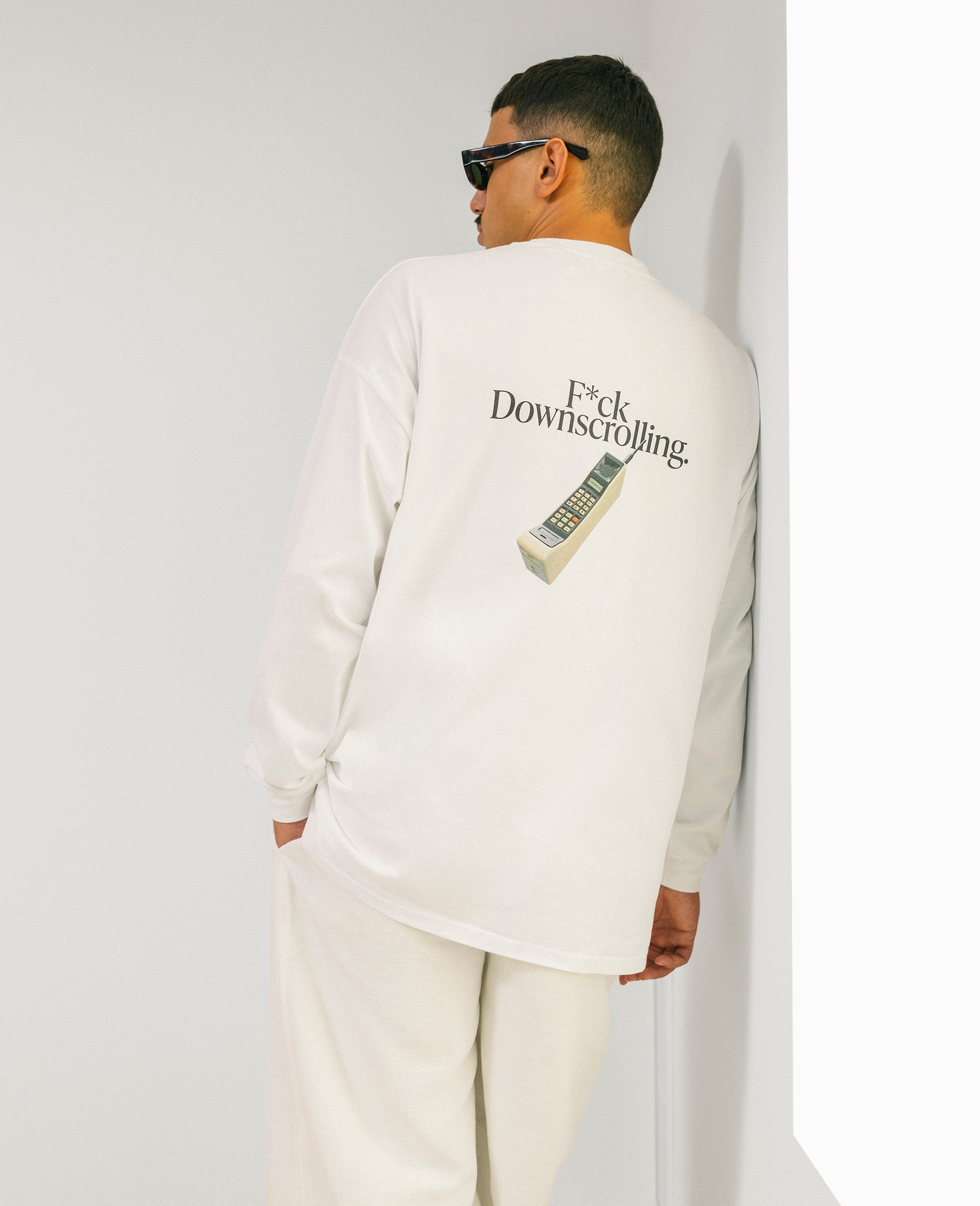 Flamingos Life Long-Sleeve Fuck Downscrolling sweat noir