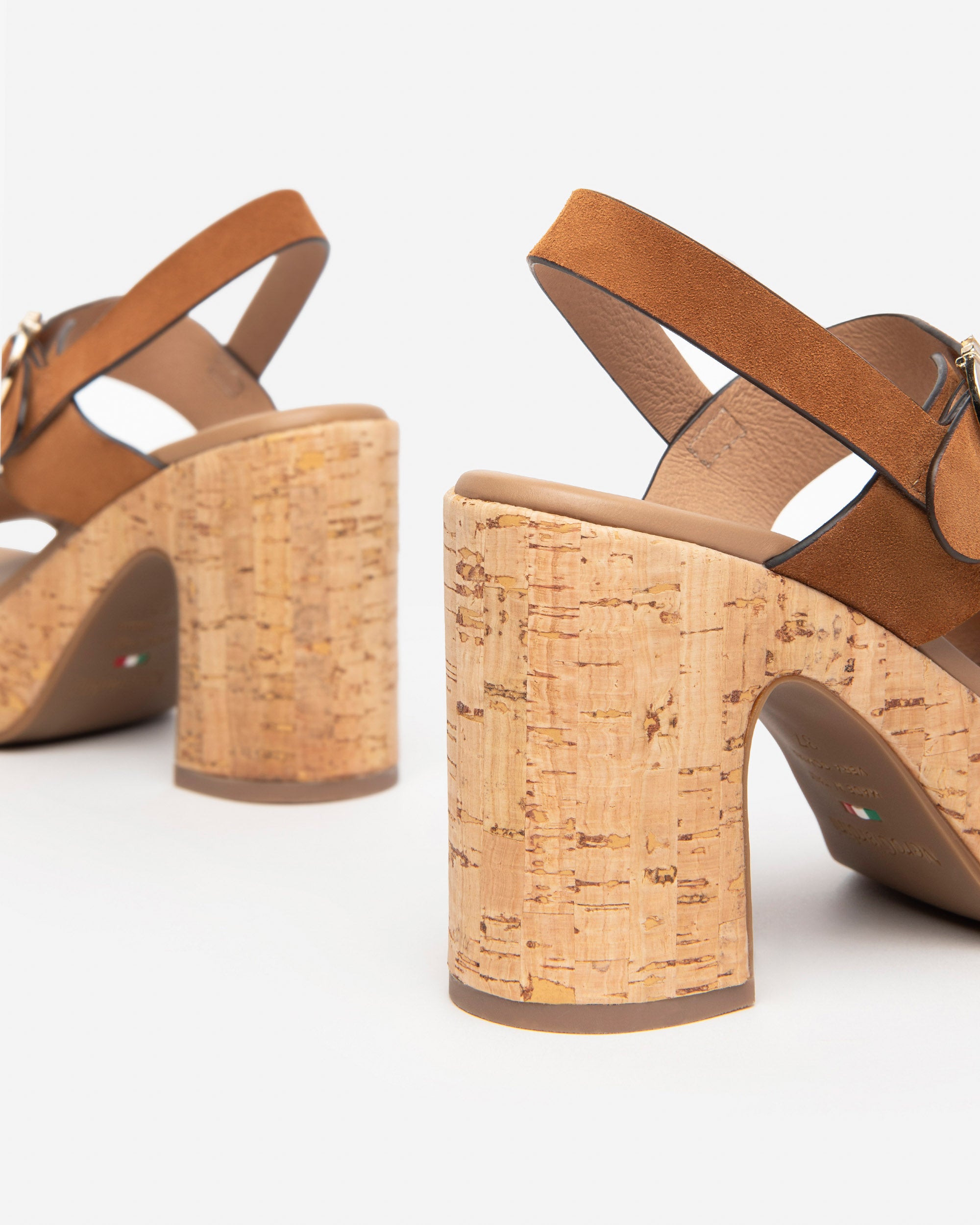 Nero Giardini Sandals sandales daim femme été