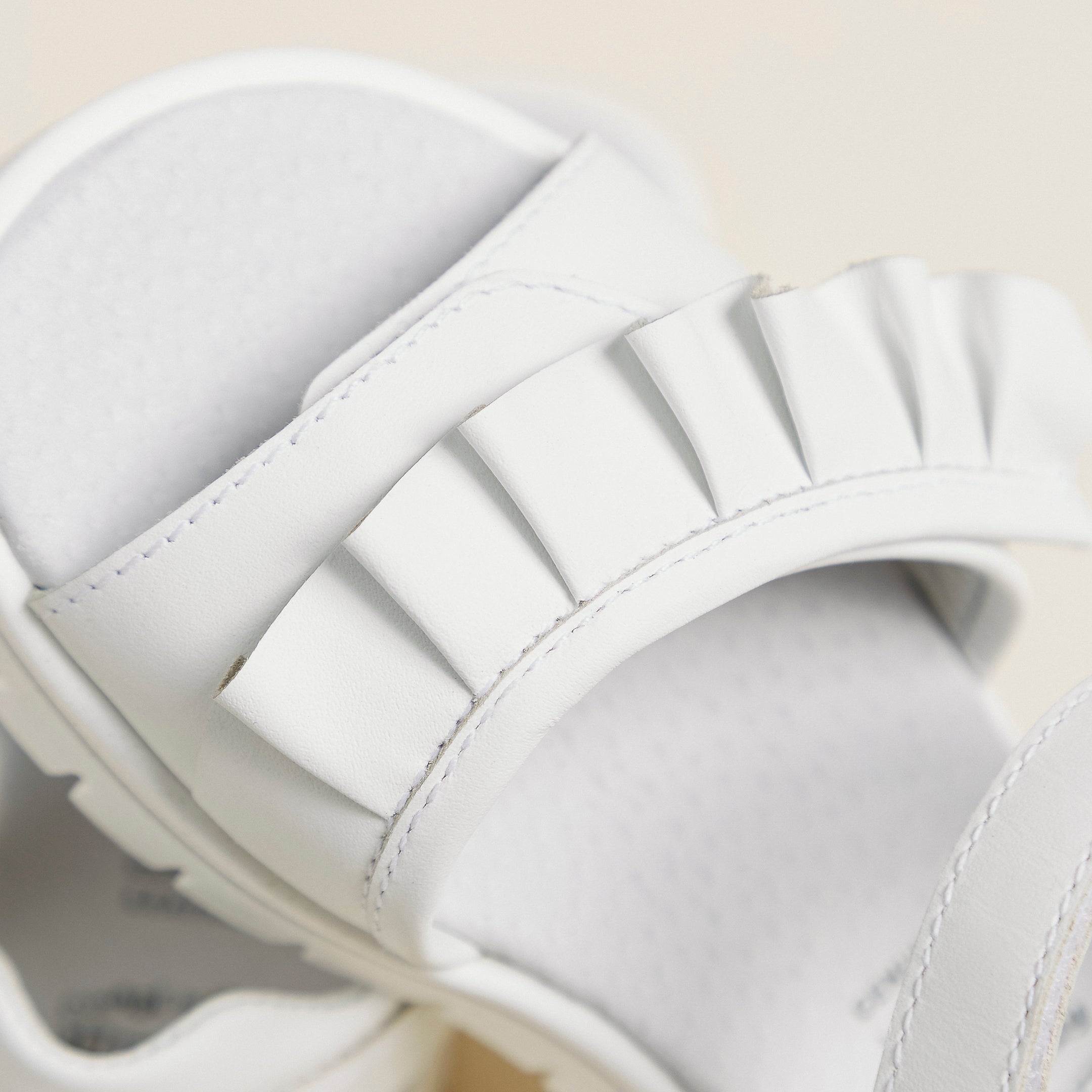 Nero Giardini Sandals sandales fille cuir junior