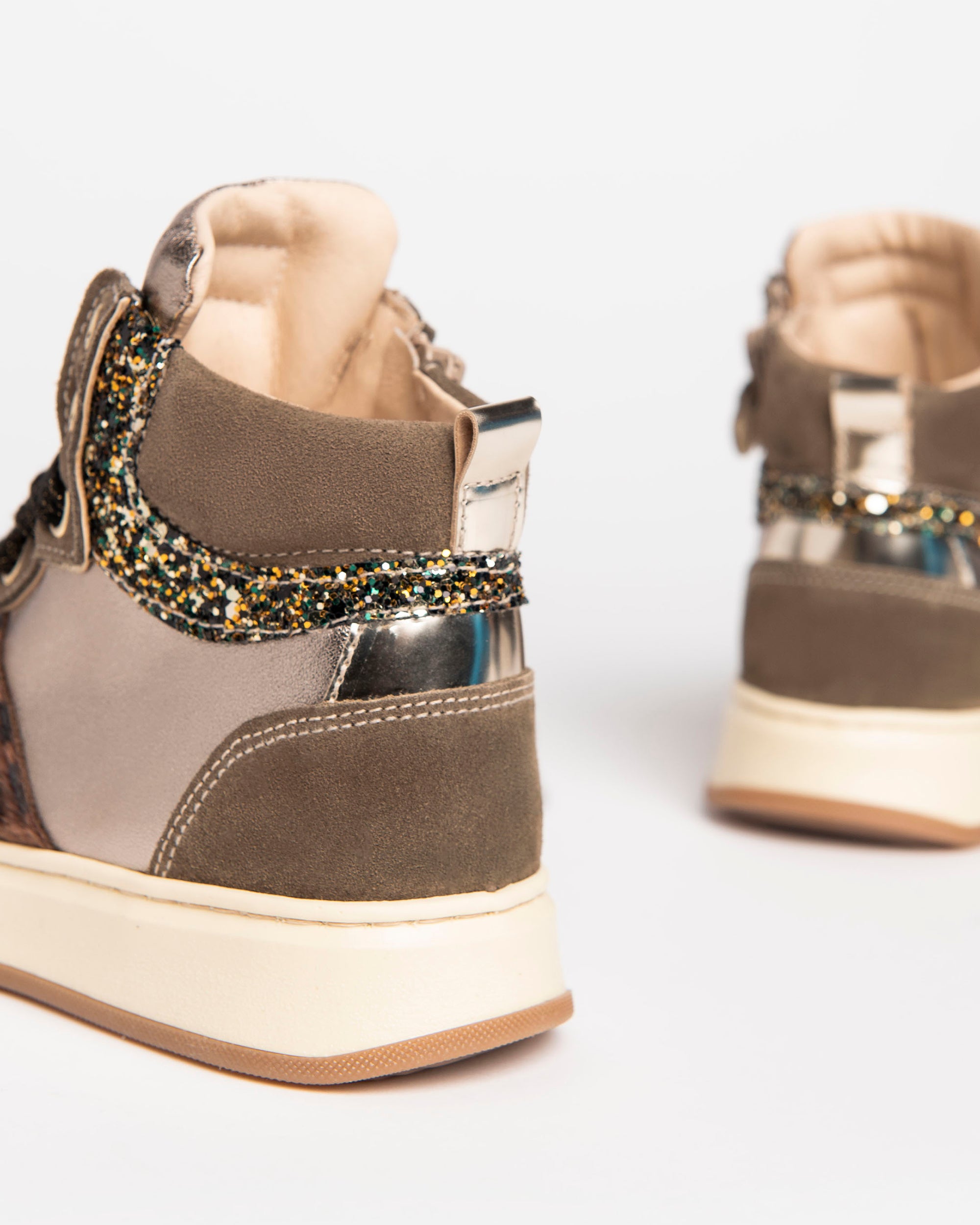 Nero Giardini basket daim cuir fille teens légère