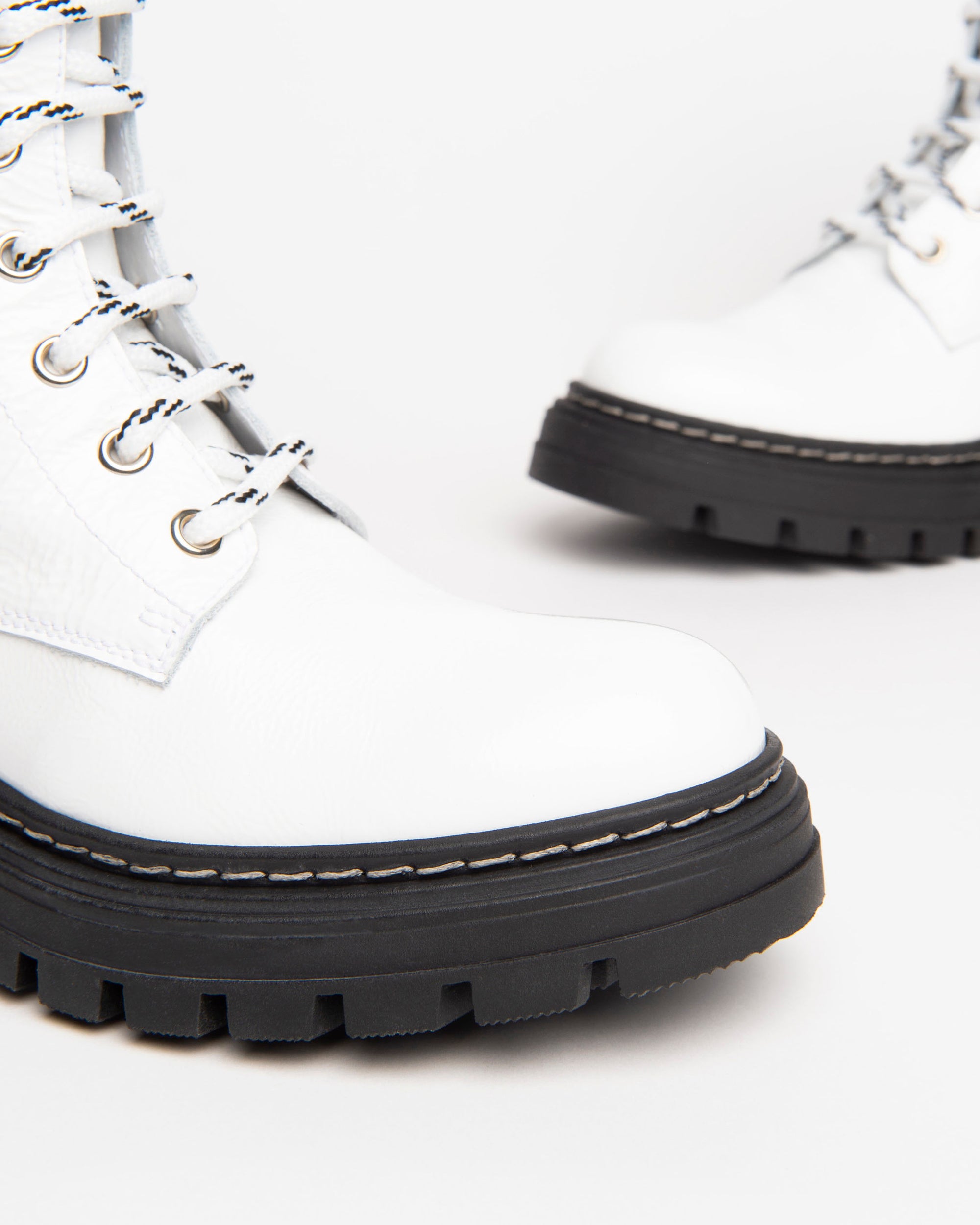 Nero Giardini Combat Boots rangers vernis fille zip