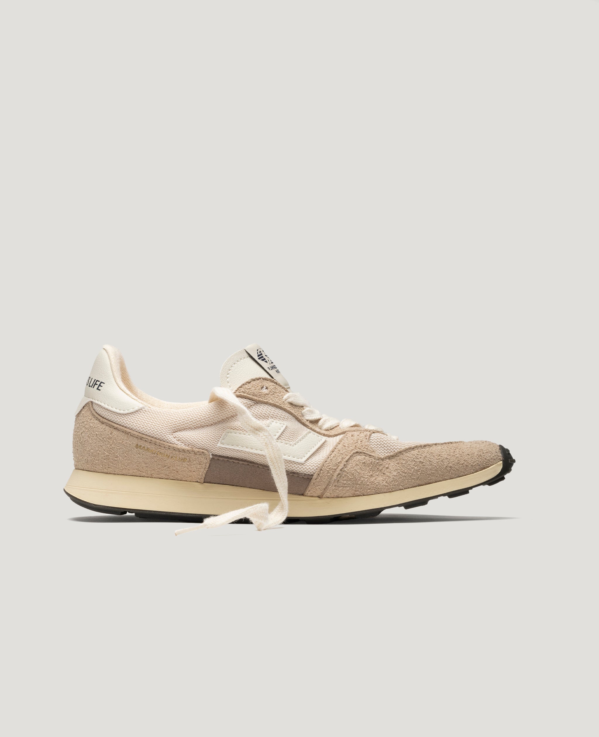 Flamingos Life Marathon Club Sahara baskets vegan beige