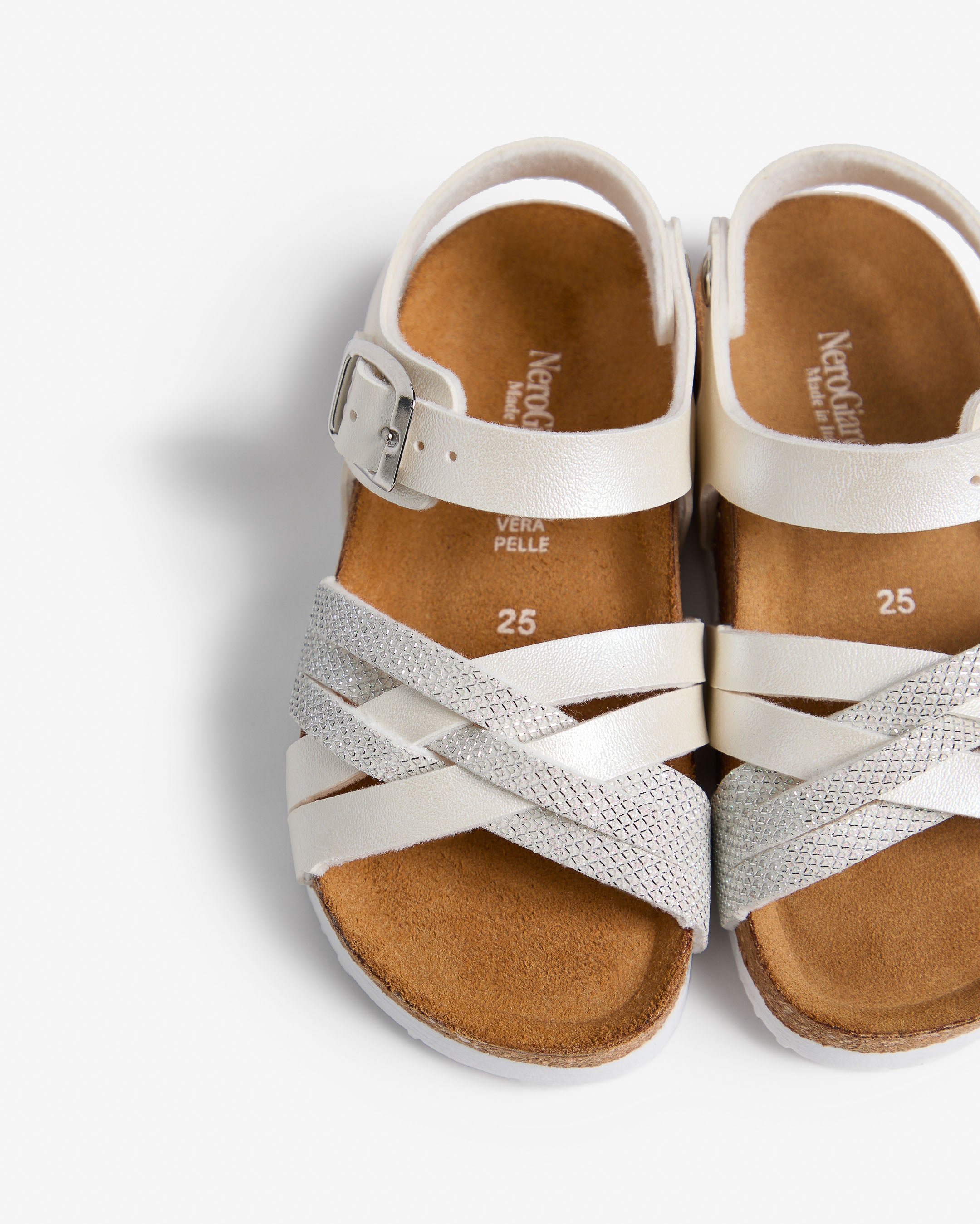 Nero Giardini Sandals sandales tissu technique fille