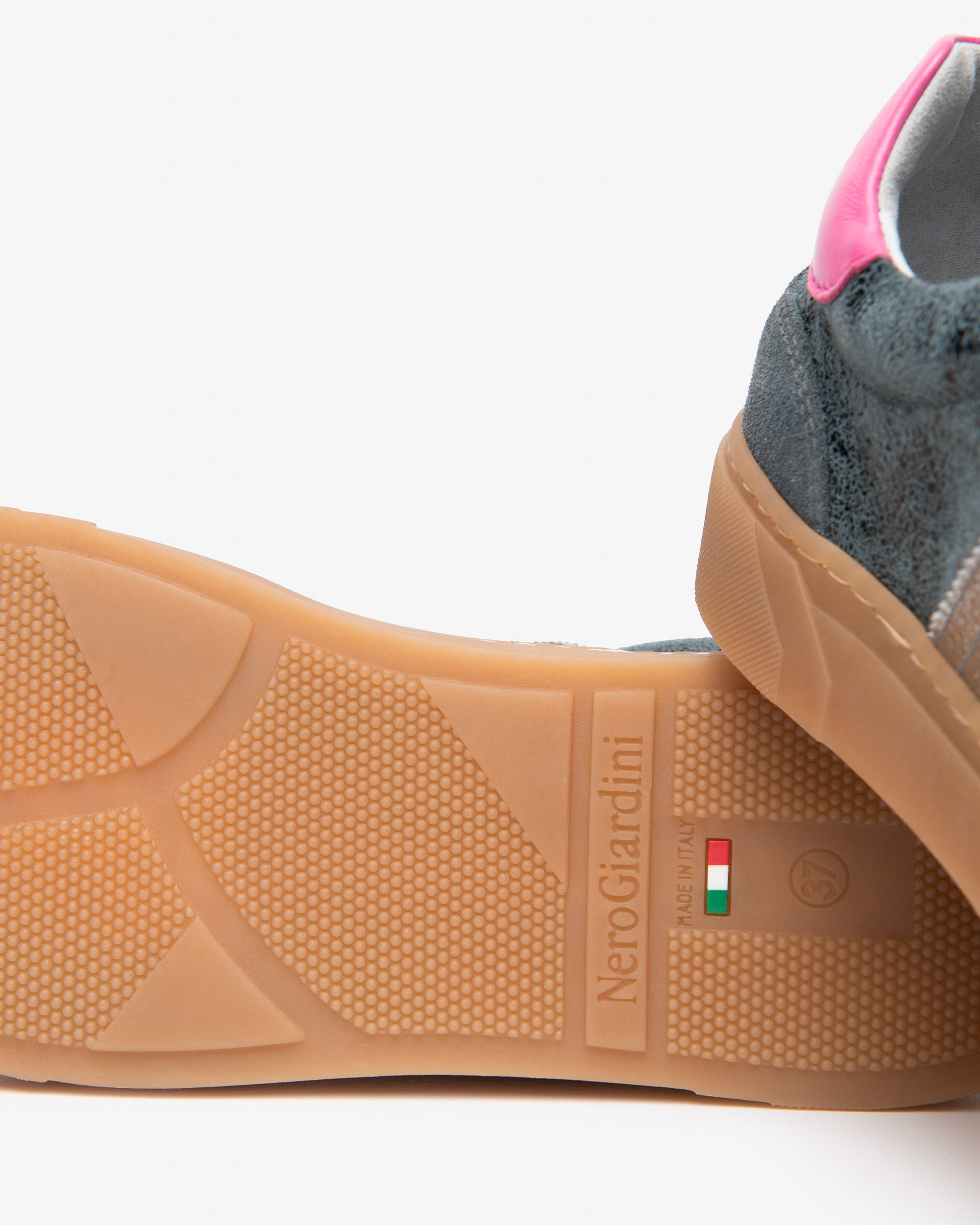 Nero Giardini Sneakers baskets cuir daim femme