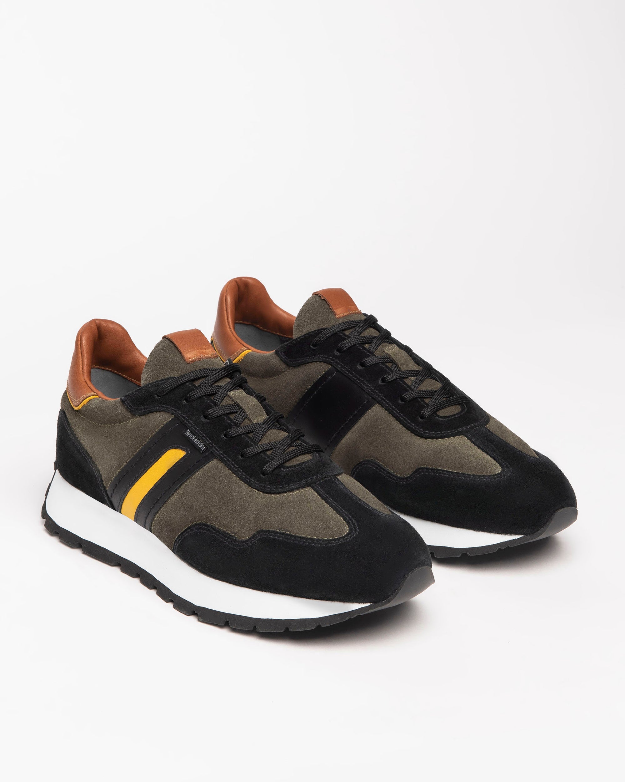 Nero Giardini Sneakers baskets homme daim