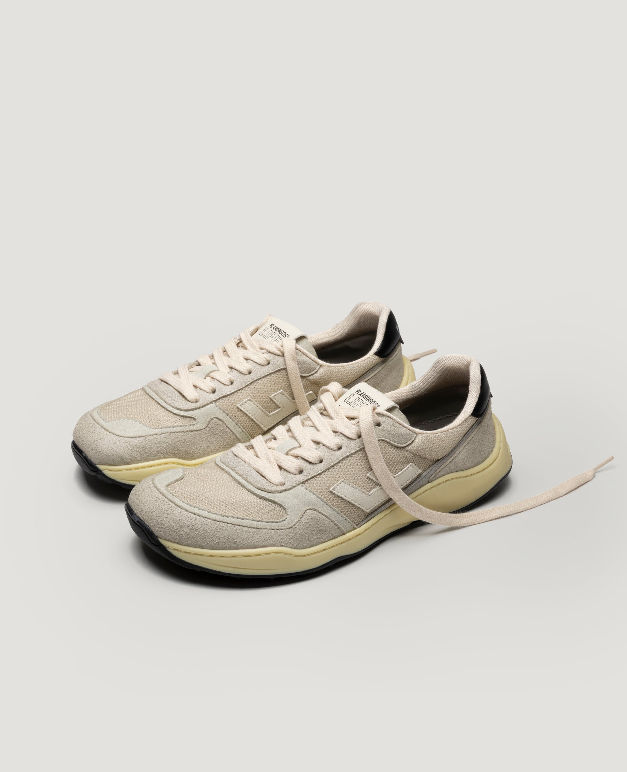 Flamingos Life Zero Drop Ivory Black baskets barefoot ivoire noir