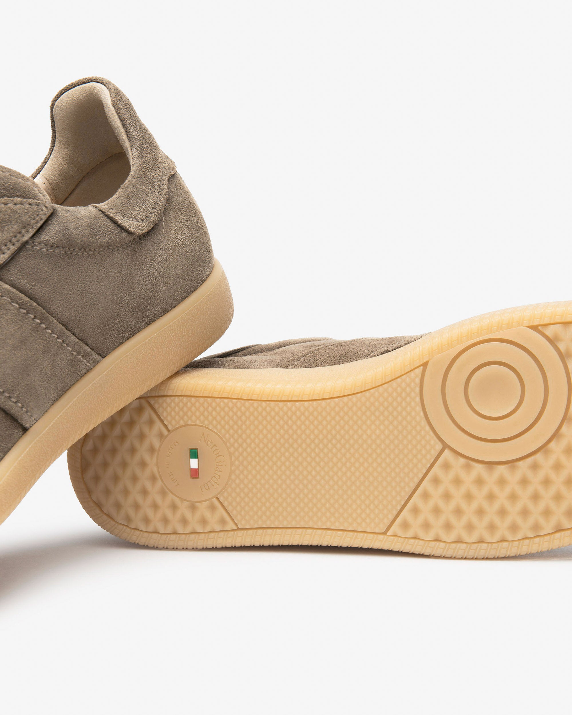 Nero Giardini Sneakers basket homme suède pointure 42