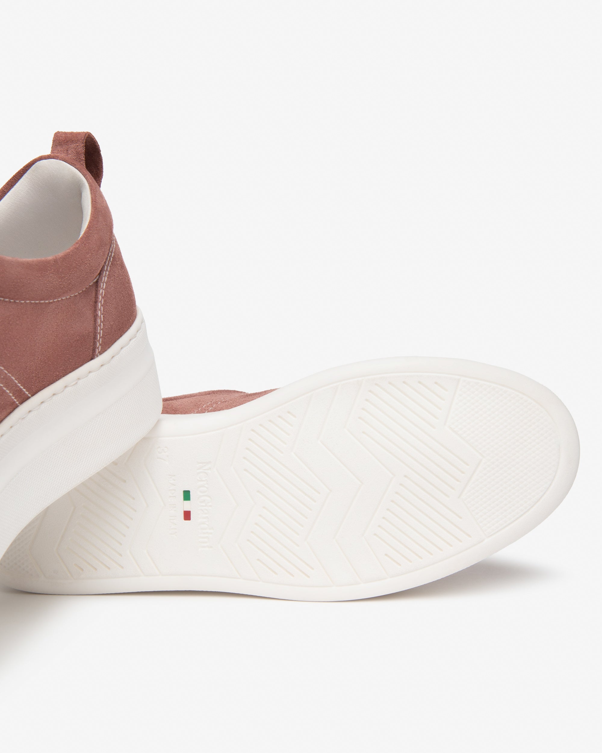 Nero Giardini Sneakers baskets daim femme