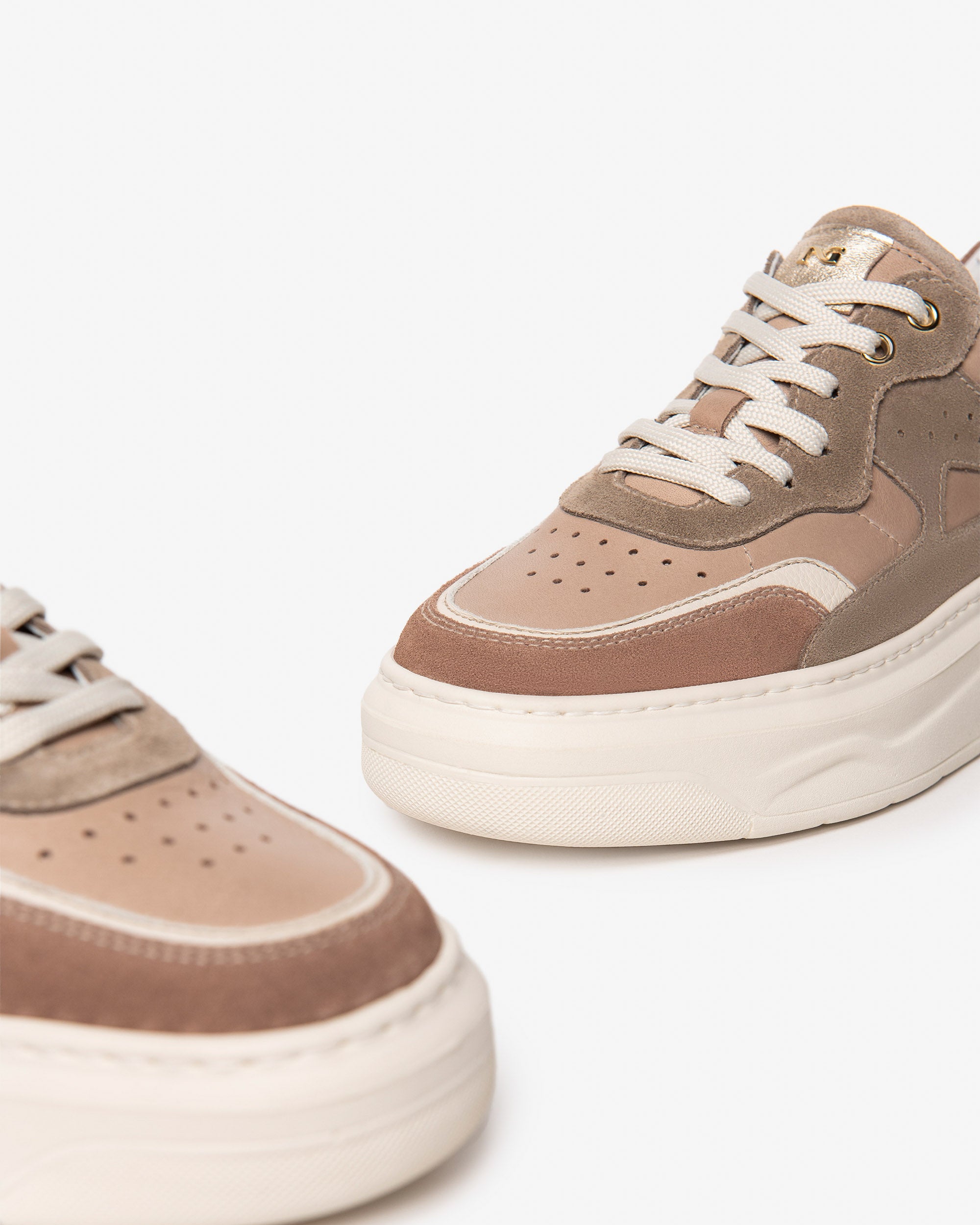 Nero Giardini Sneakers baskets cuir suède femme confort