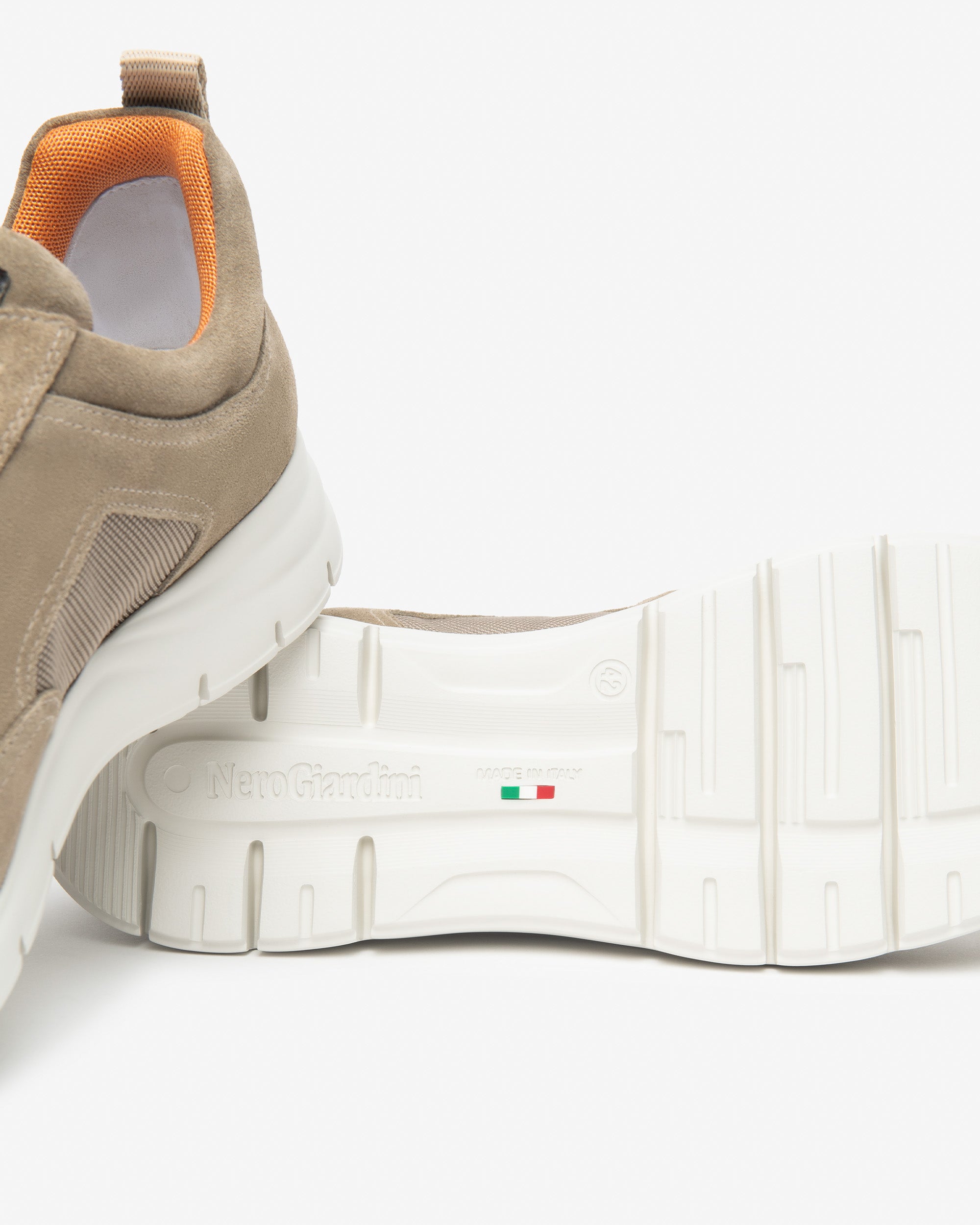 Nero Giardini Sneakers daim toile homme confort