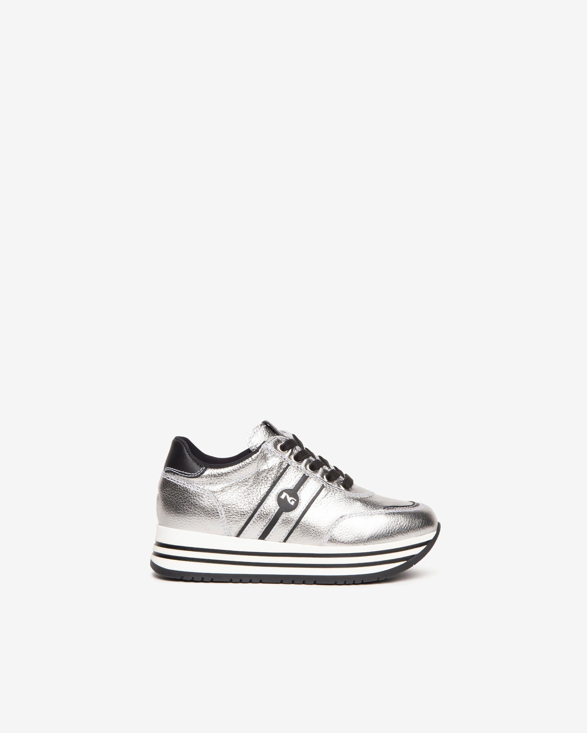 Nero Giardini Sneakers baskets cuir laminé fille plateforme