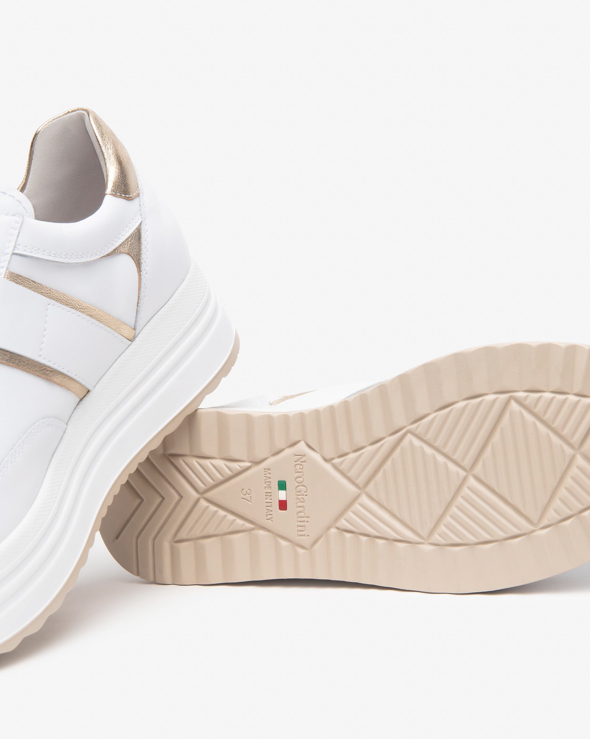 Nero Giardini Sneakers basket cuir tissu technique femme