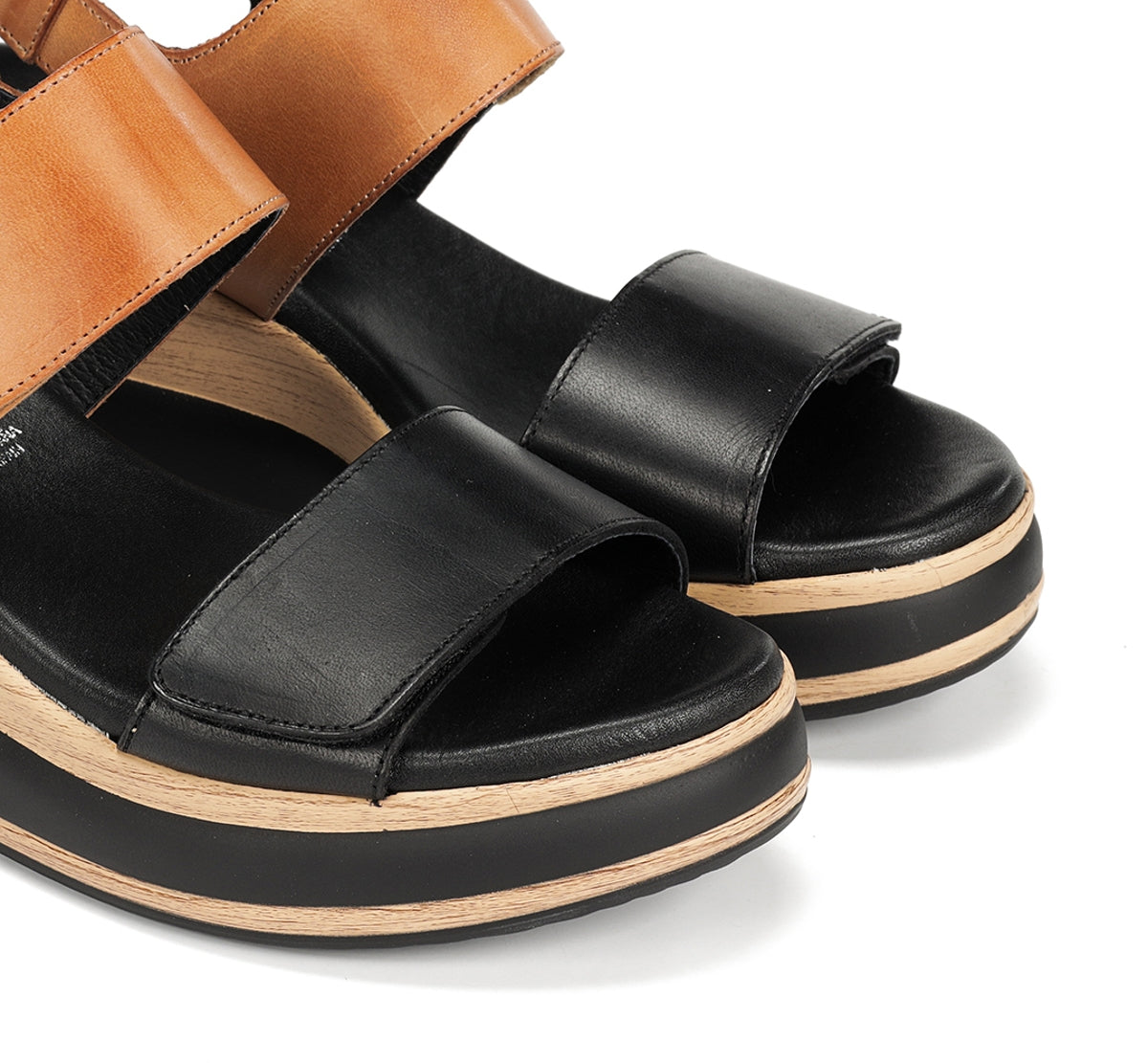 Dorking Prince D9643 sandales noires femme plateforme