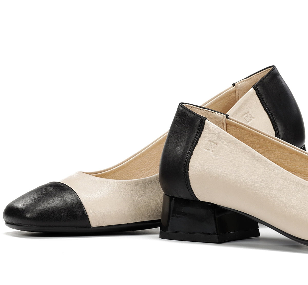 Dorking by Fluchos Gia D9302 mocassin taupe à talon cuir