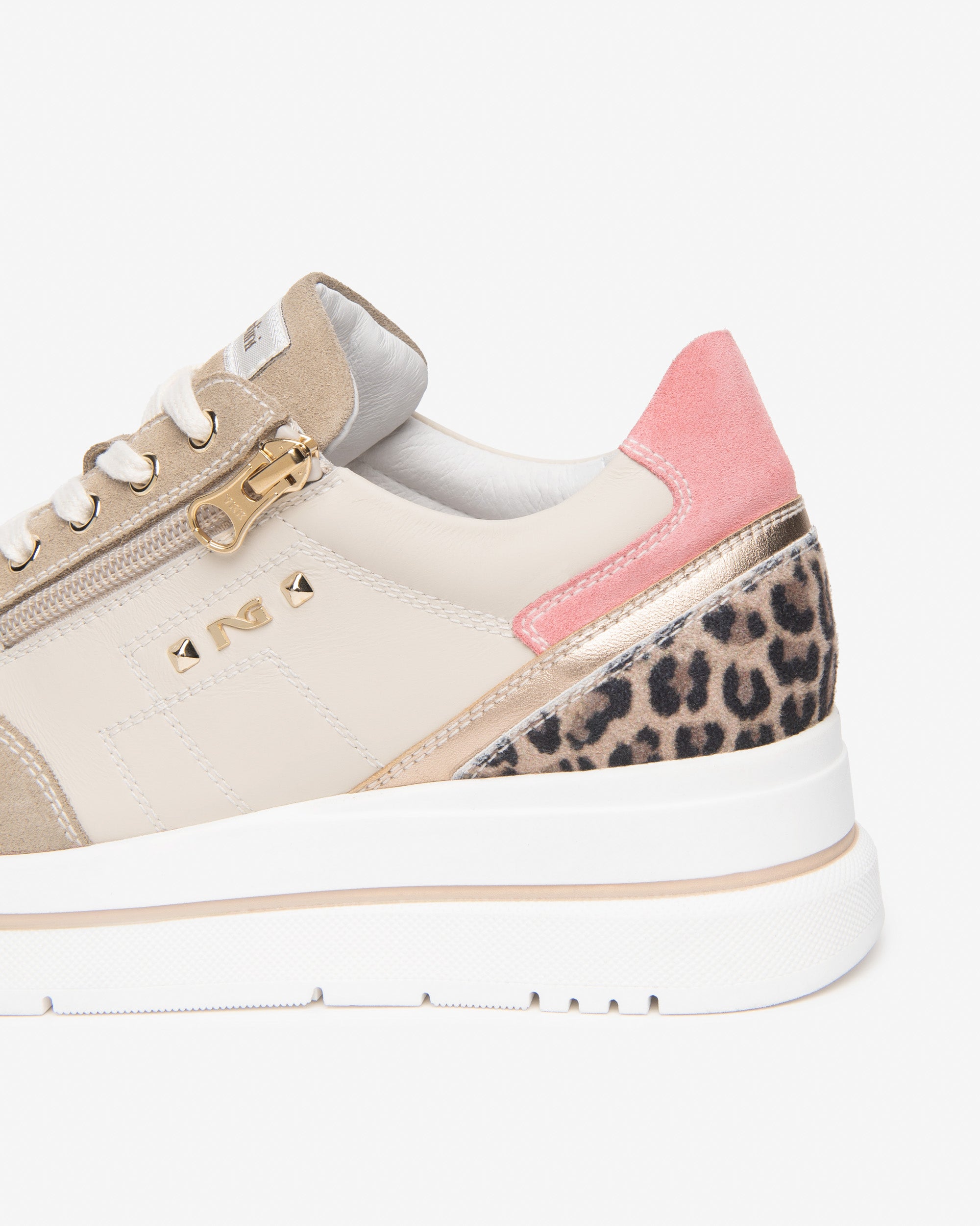 Nero Giardini Sneakers daim cuir femme Memory été