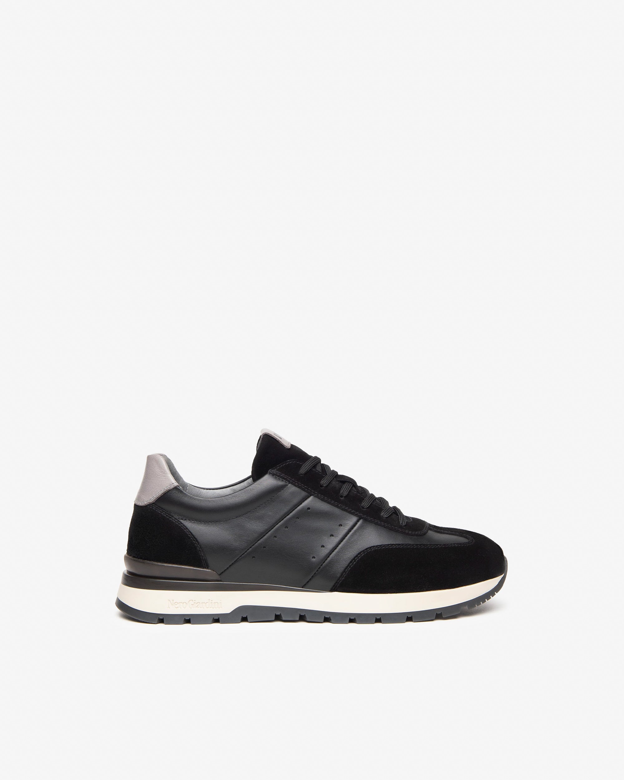 Nero Giardini Sneakers baskets cuir homme daim