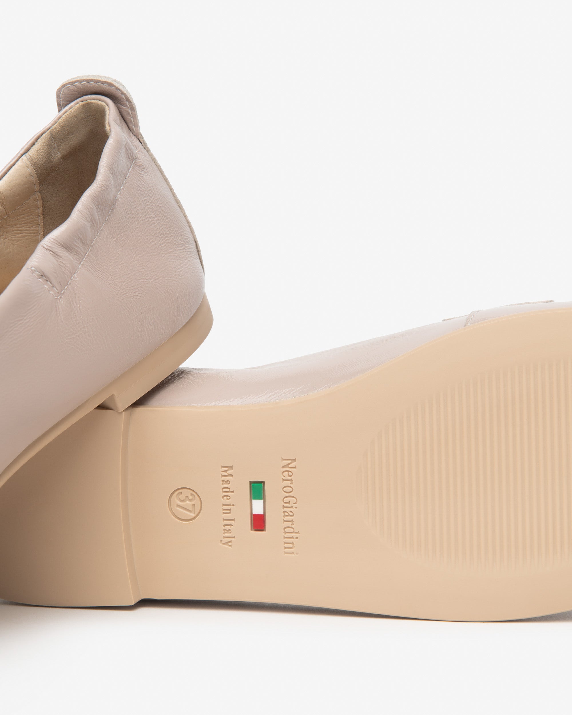 Nero Giardini Loafers mocassins cuir femme made in Italy