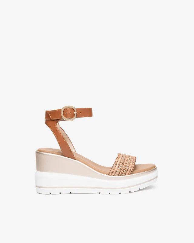 Nero Giardini Slippers sandales cuir femme été