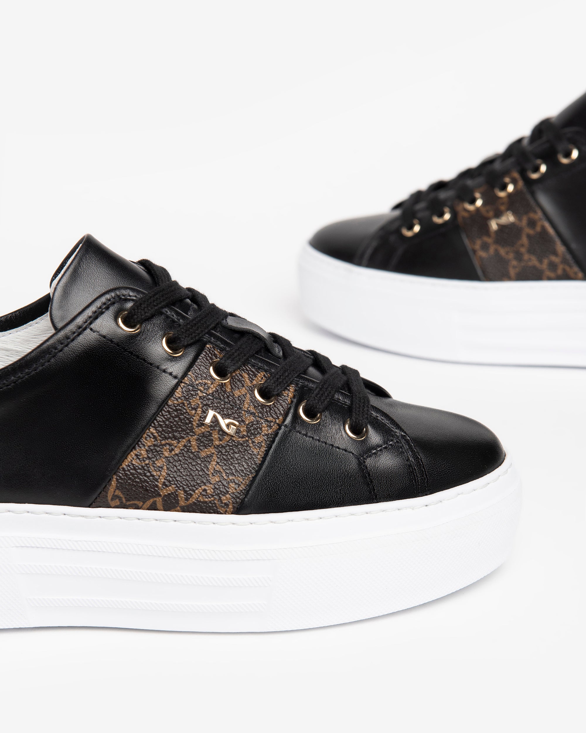 Nero Giardini Sneakers baskets cuir femme