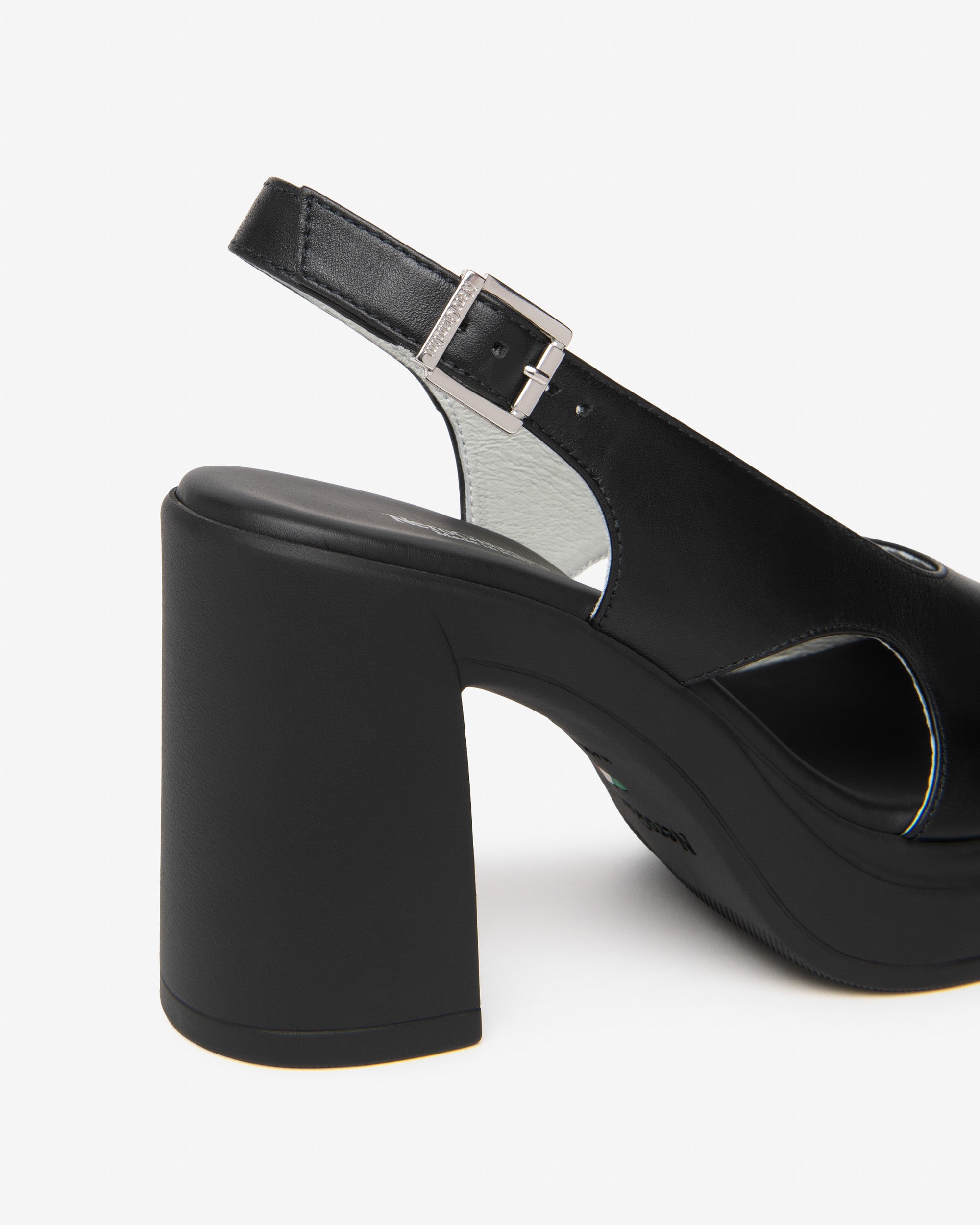 Nero Giardini Sandals sandales femme cuir confort 41