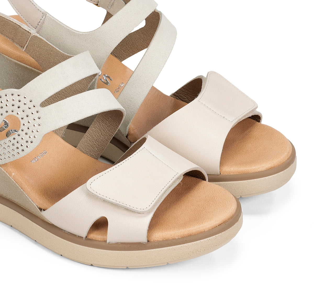 Fluchos Smash F2169 sandales femme taupe compensées