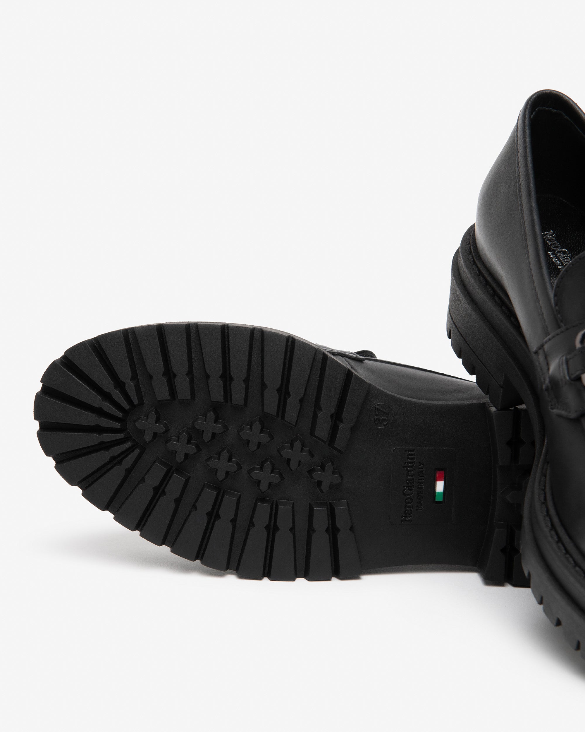Nero Giardini Loafers Mocassins Cuir Femme Talon 40mm