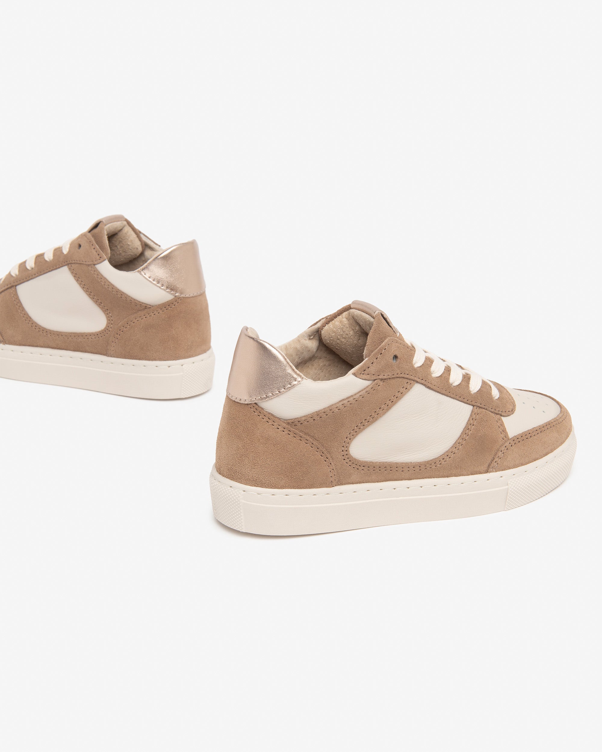 Nero Giardini Sneakers baskets fille daim cuir