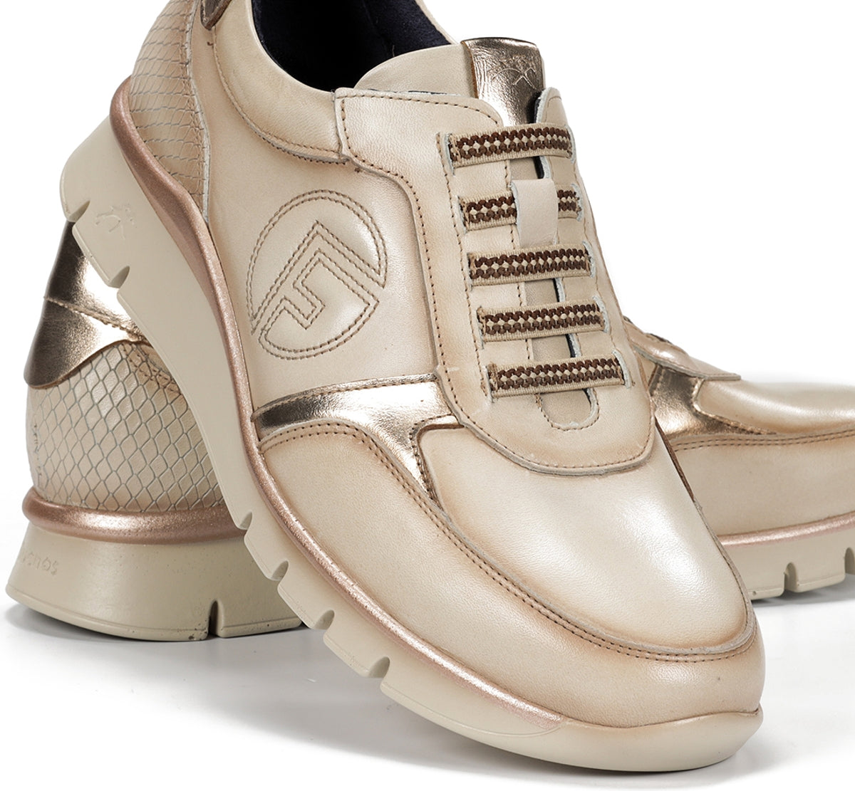 Fluchos Union F2074 basket blanc femme confort