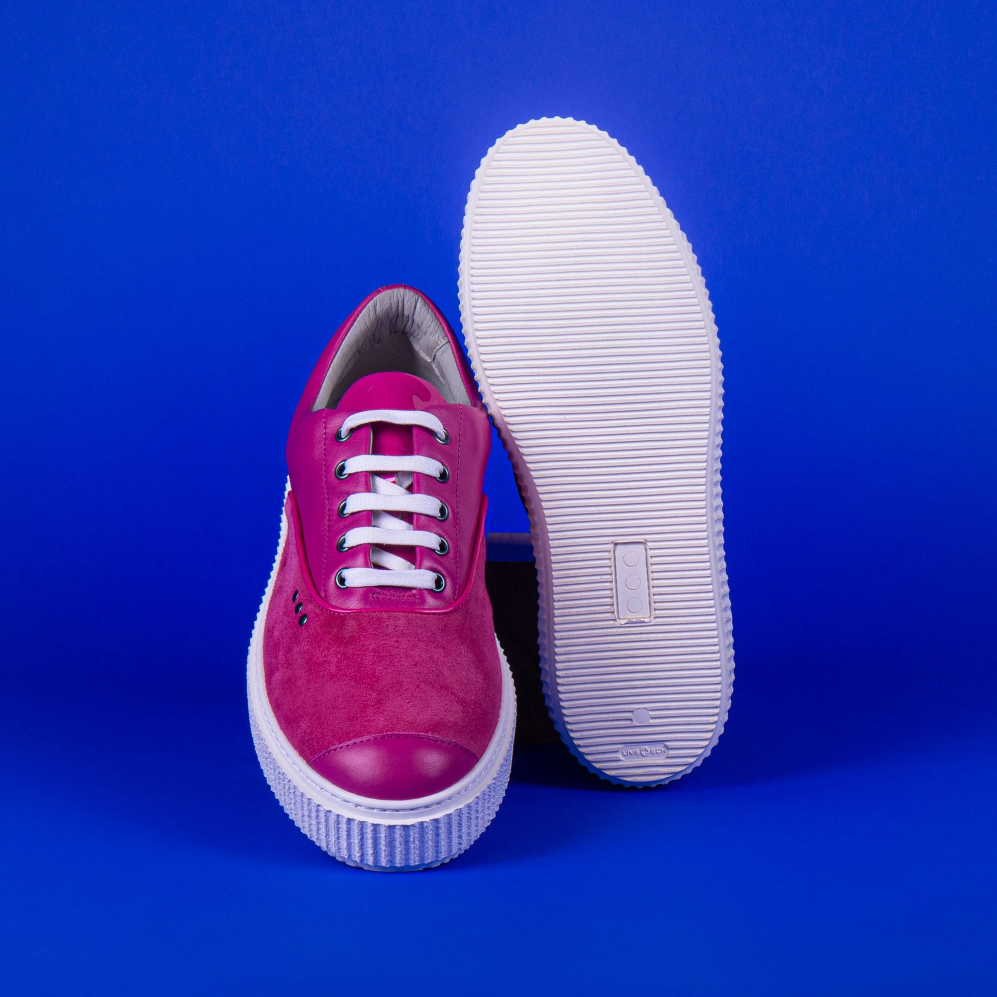 Me.Land Meaker baskets cuir daim rose unisexe