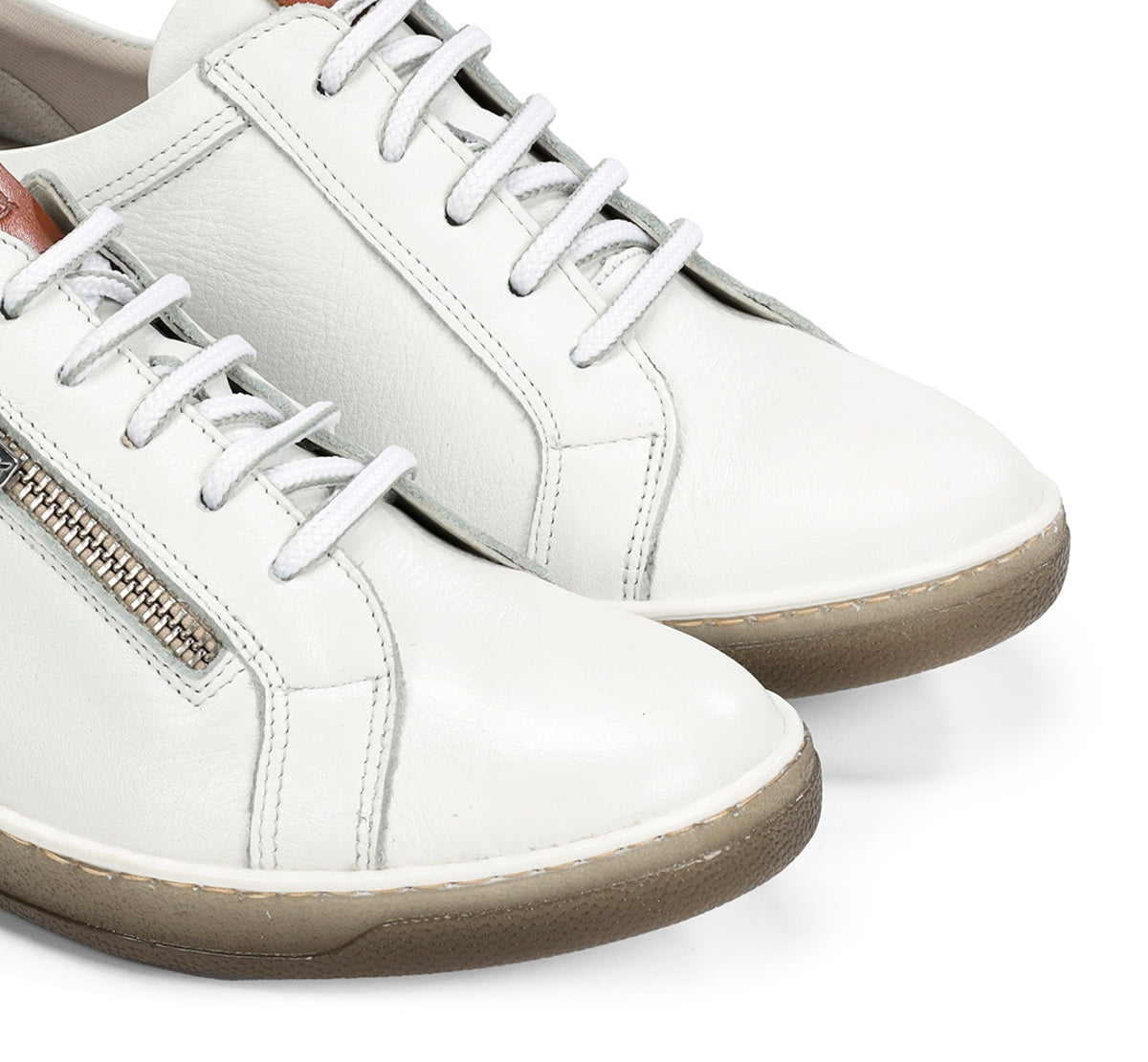 Fluchos Dorking Karen D8225 baskets blanches cuir