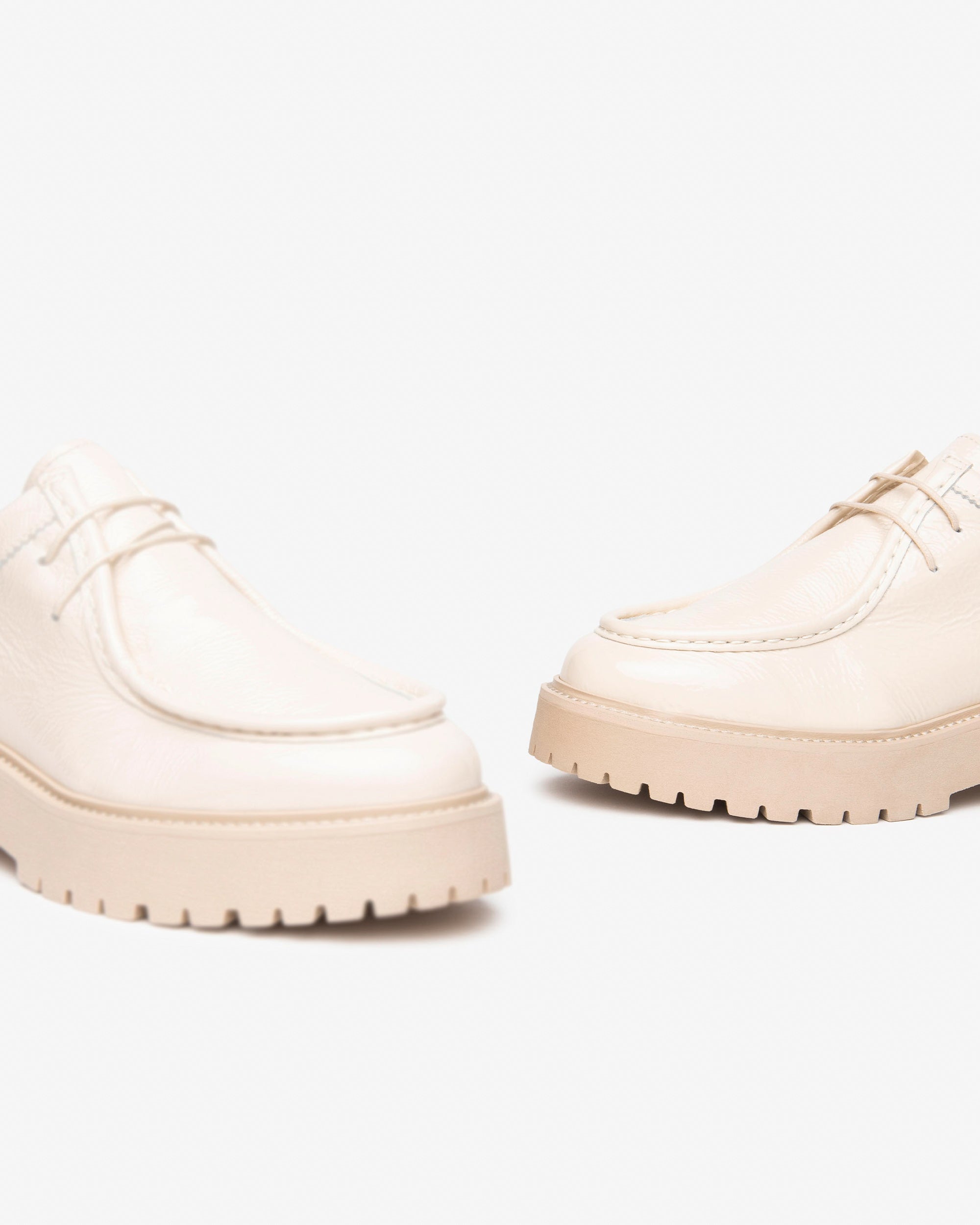 Nero Giardini Tie-up derbies vernies femme