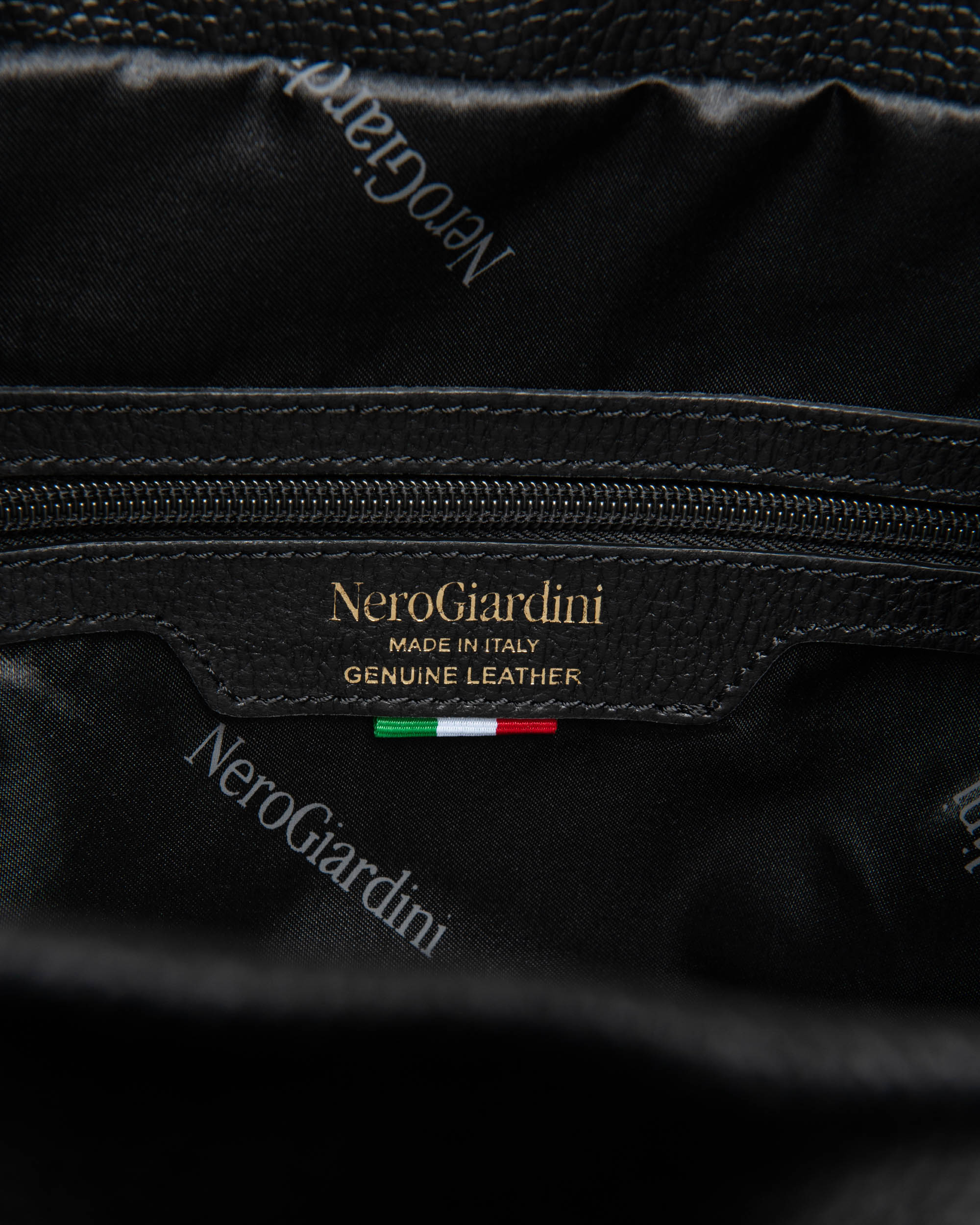 Nero Giardini Bags sac à dos cuir femme mini PZ