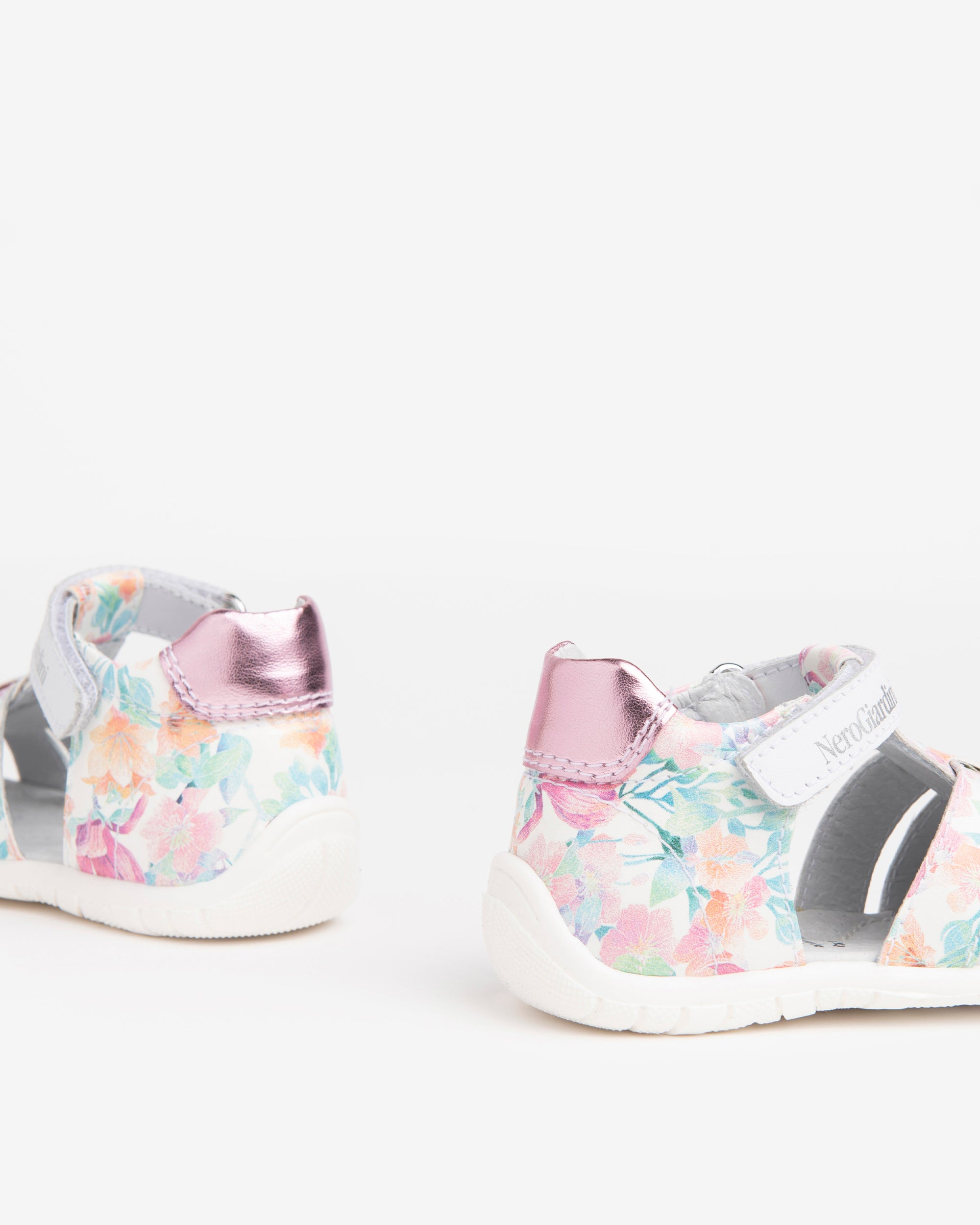 Nero Giardini Sandals sandales bébé fille fleurs scratch