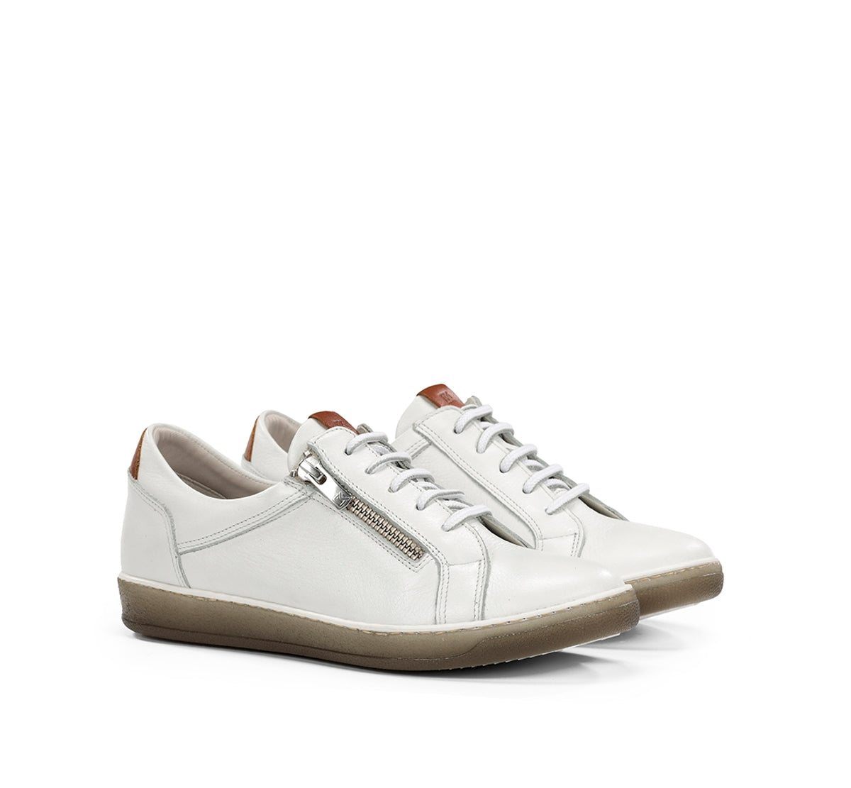 Fluchos Dorking Karen D8225 baskets blanches cuir