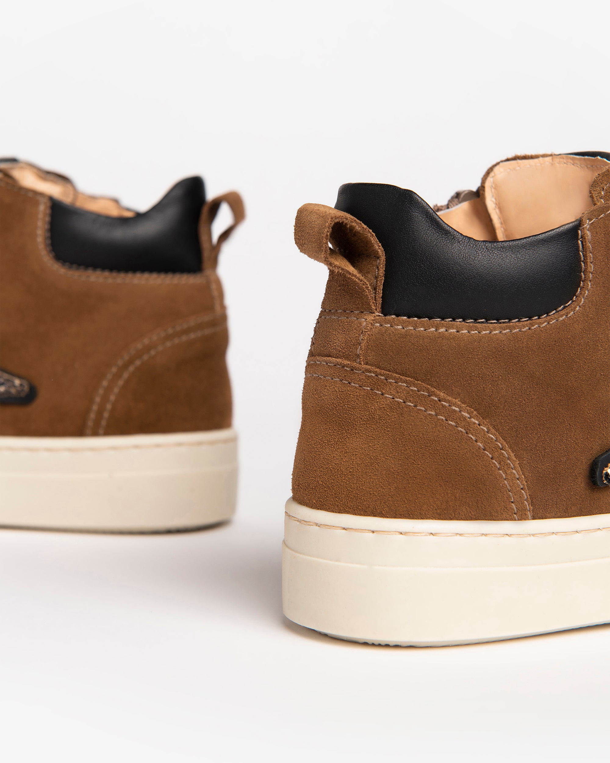 Nero Giardini Sneakers baskets fille daim cuir