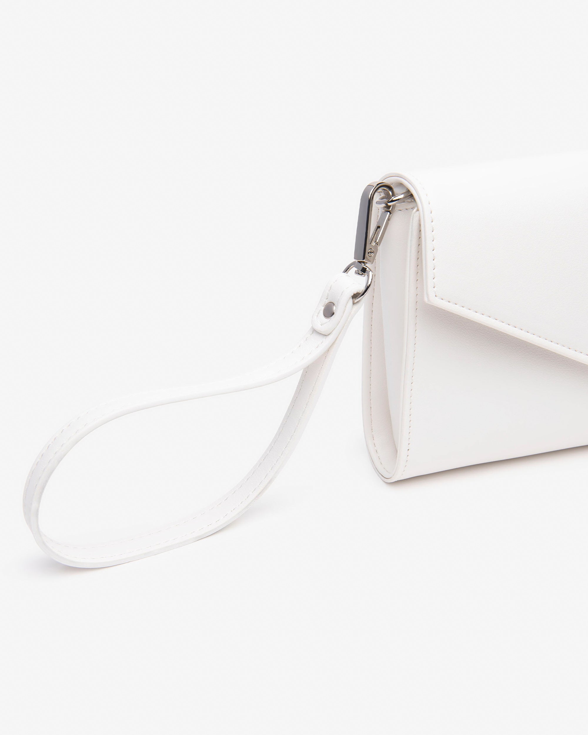 Nero Giardini Bags pochette cuir chaîne femme